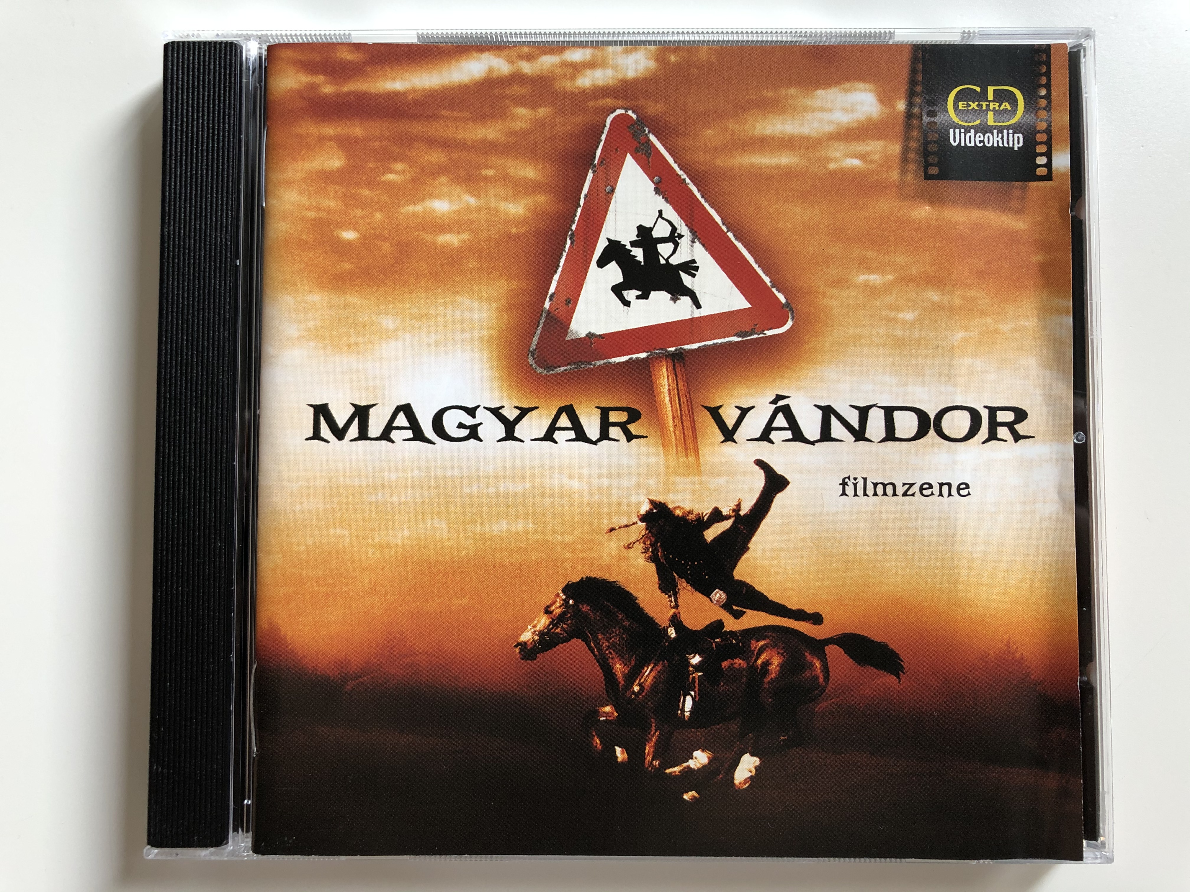 magyar-v-ndor-filmzene-skyfilm-audio-cd-2003-sky-002-2-1-.jpg