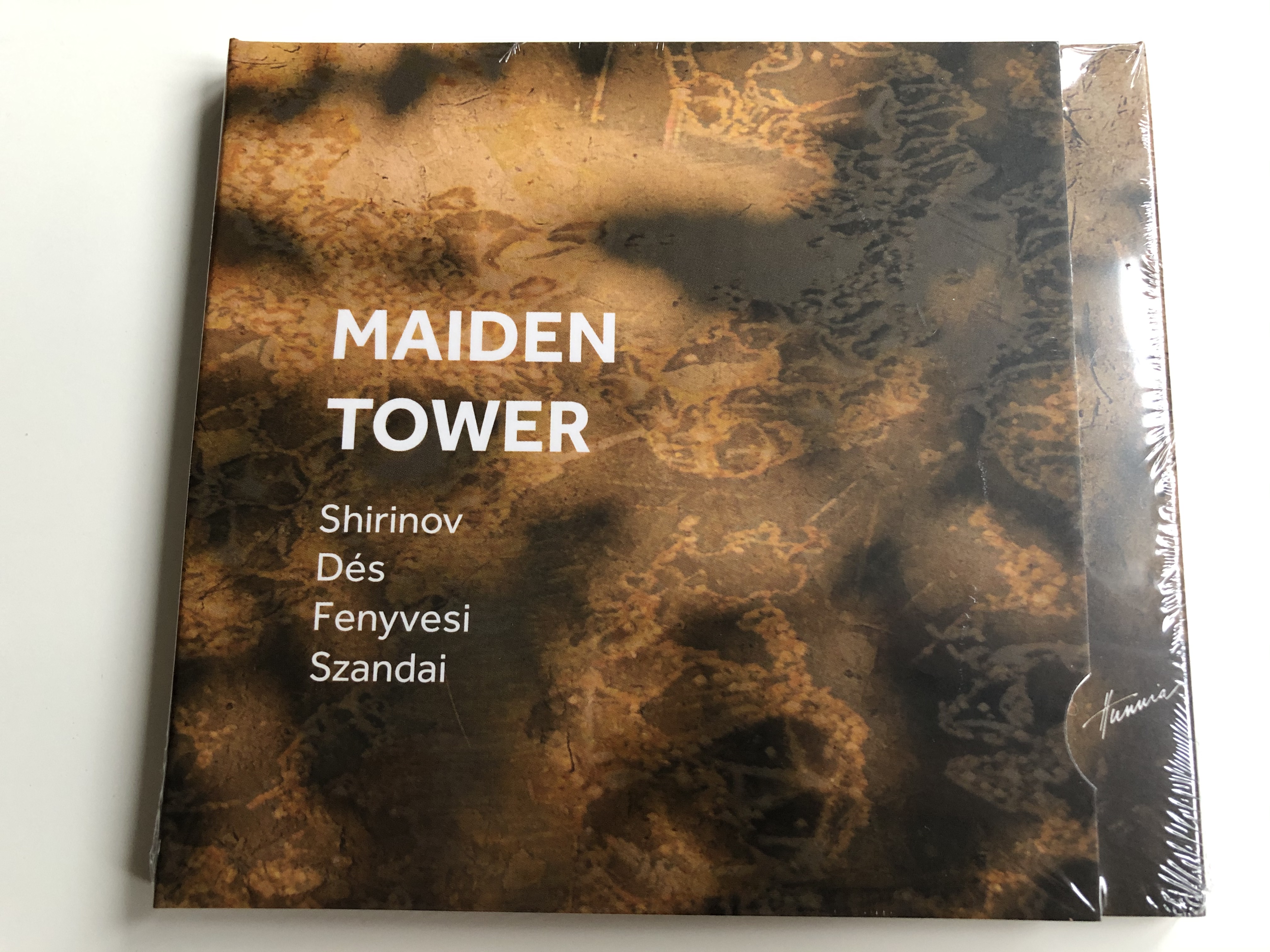 maiden-tower-shirinov-des-fenyvesi-szandai-hunnia-records-film-production-audio-cd-2017-hrcd1707-1-.jpg