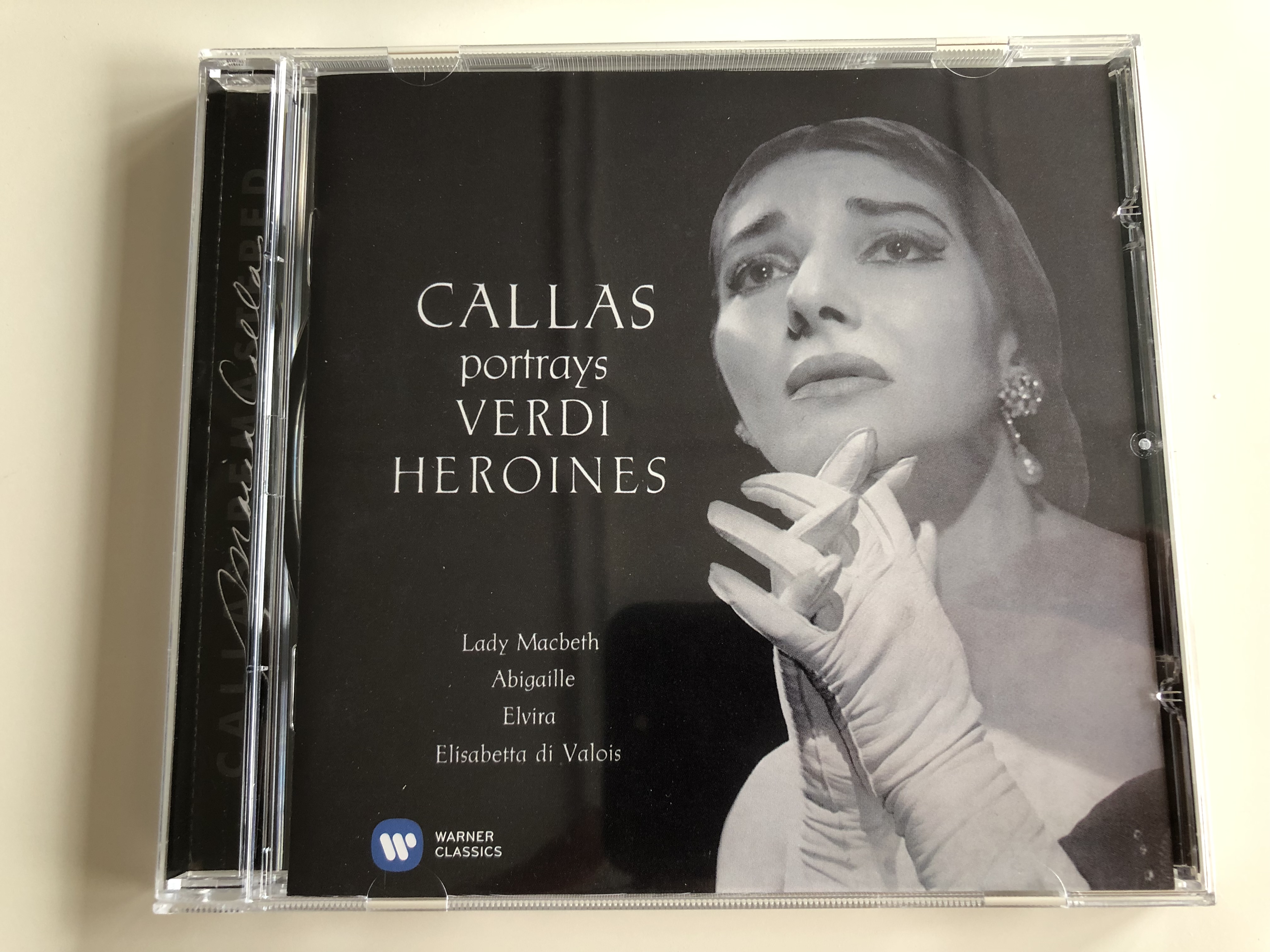 maria-callas-portrays-verdi-heroines-lady-macbeth-abigaille-elvira-elisabetta-di-valois-verdi-arias-i-maria-callas-soprano-philharmonia-orchestra-conducted-by-nicola-rescigno-audio-cd-2012-warner-classics-1-.jpg