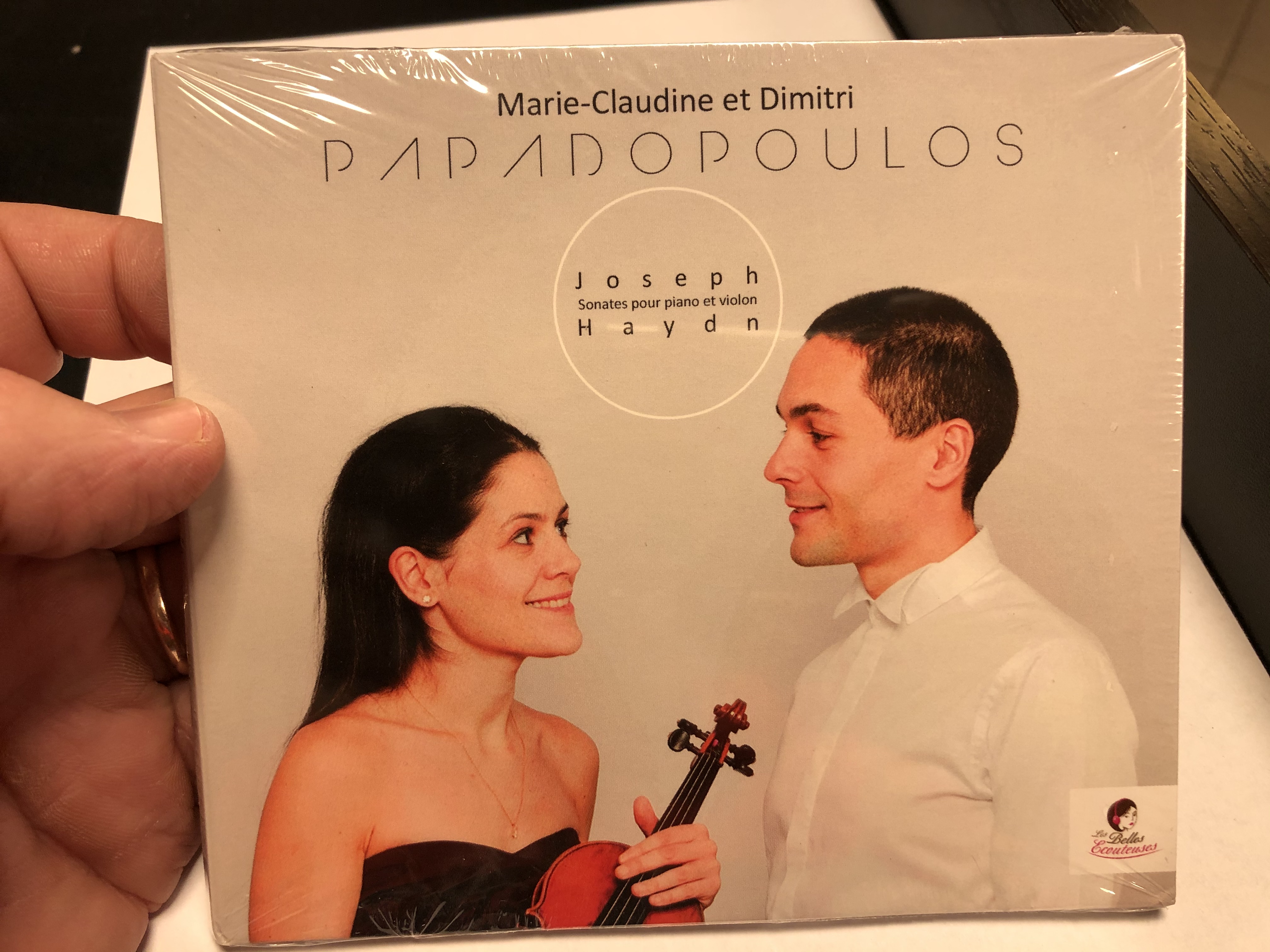 marie-claudine-et-dimitri-papadopoulos-joseph-haydn-sonates-pour-piano-et-violon-les-belles-ecouteuses-2x-audio-cd-2018-lbe20-1-.jpg