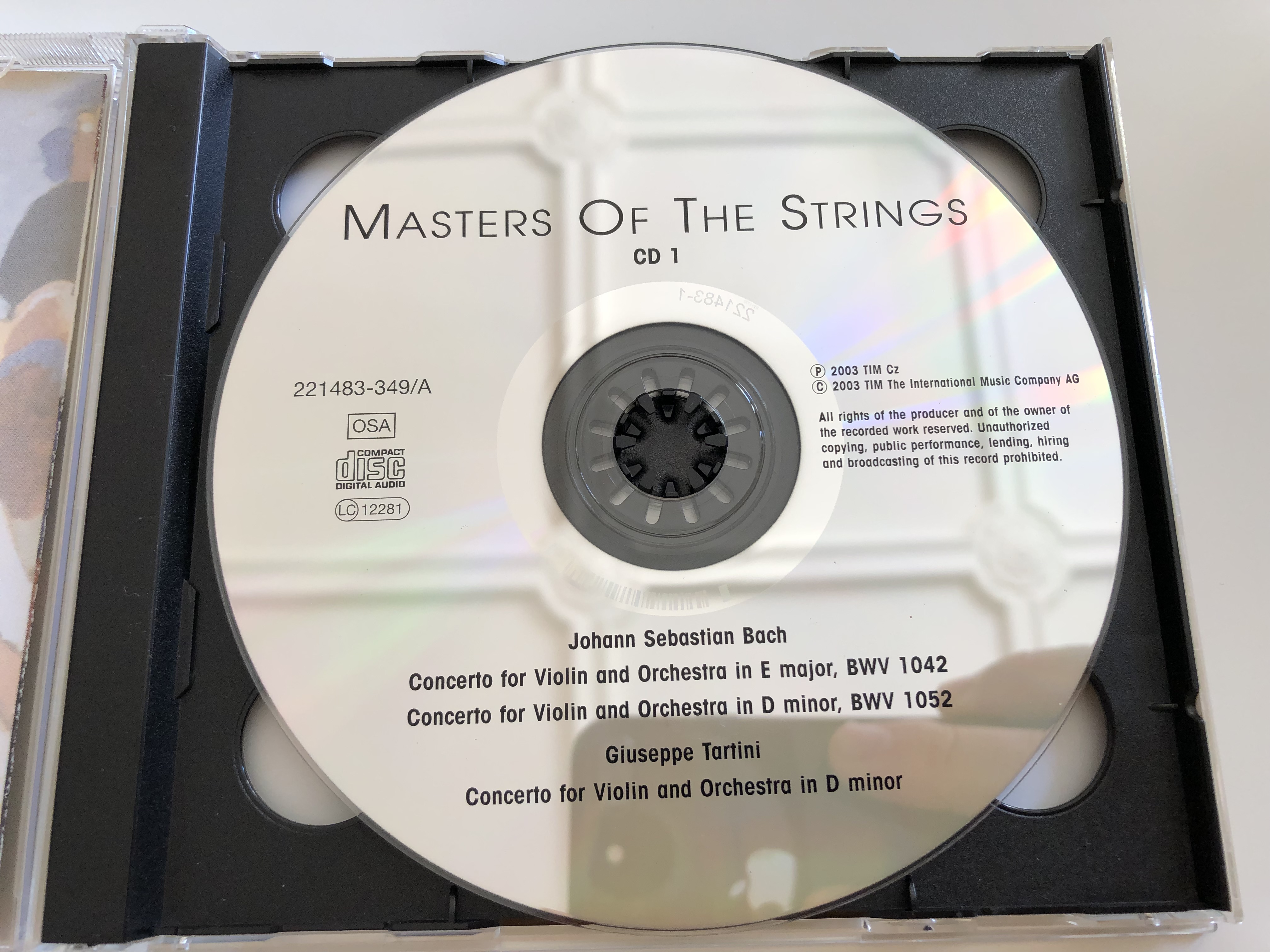 master-of-the-stringsimg-4347.jpg