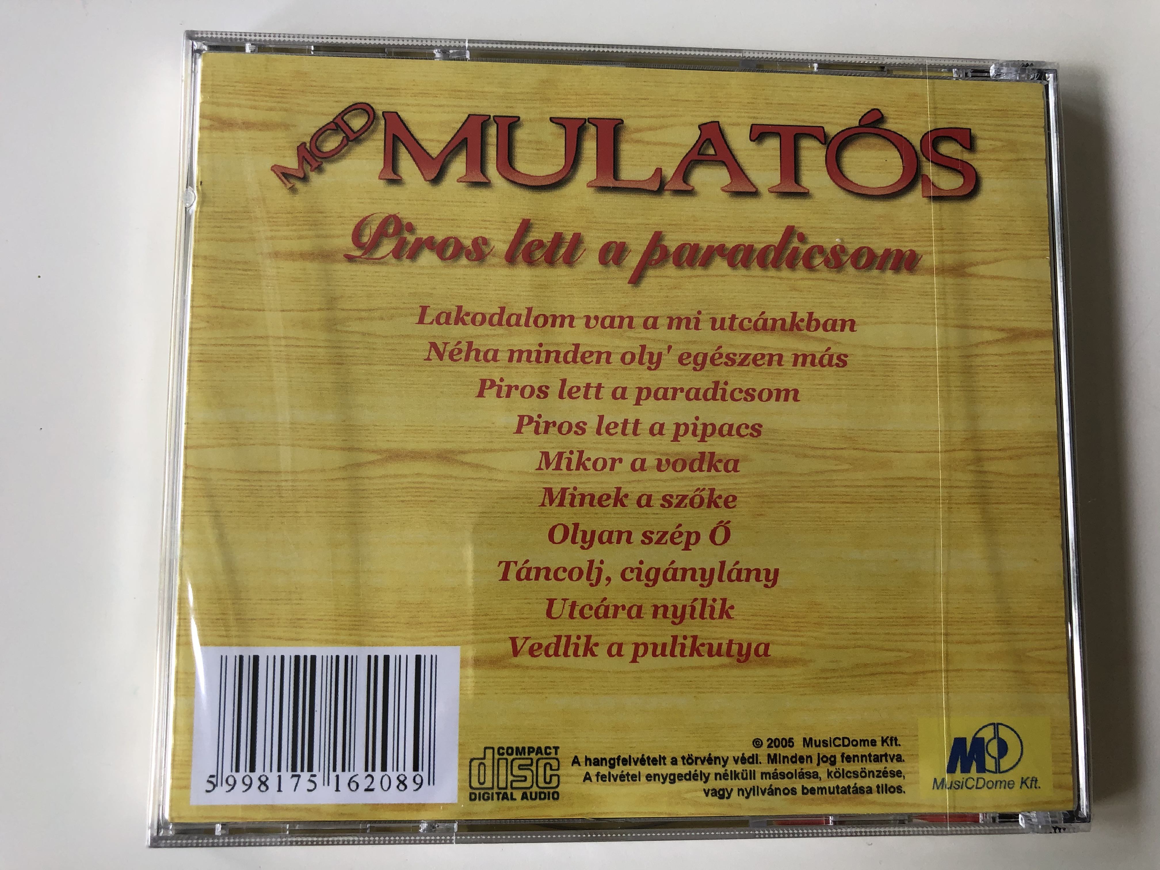 mcd-mulatos-piros-lett-a-paradicsom-musicdome-kft.-audio-cd-2005-5998175162089-2-.jpg