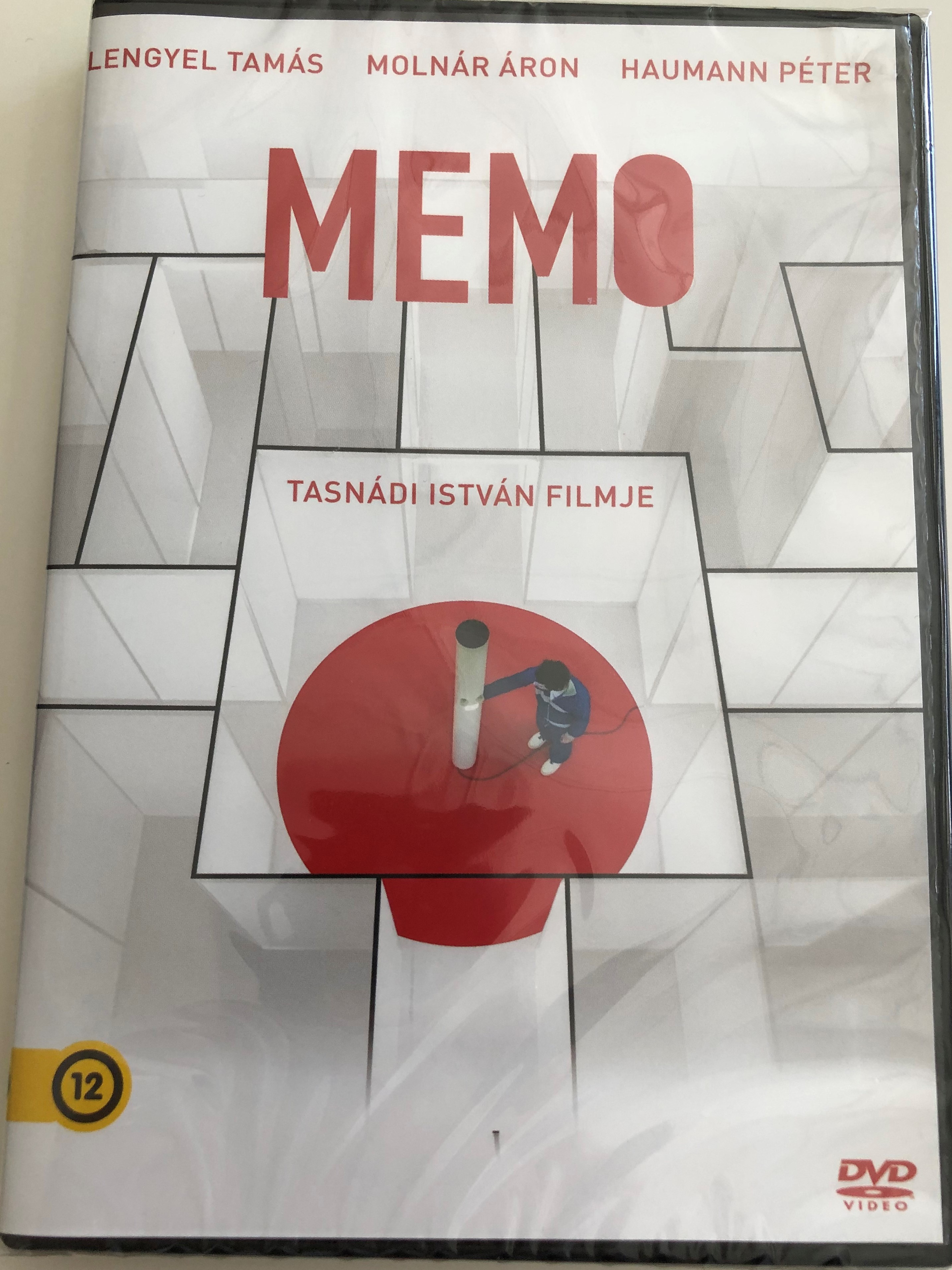 memo-dvd-2016-directed-by-tasn-di-istv-n-starring-lengyel-bal-zs-moln-r-ron-haumann-p-ter-holecsk-orsolya-osv-th-judit-seress-zolt-n-1-.jpg