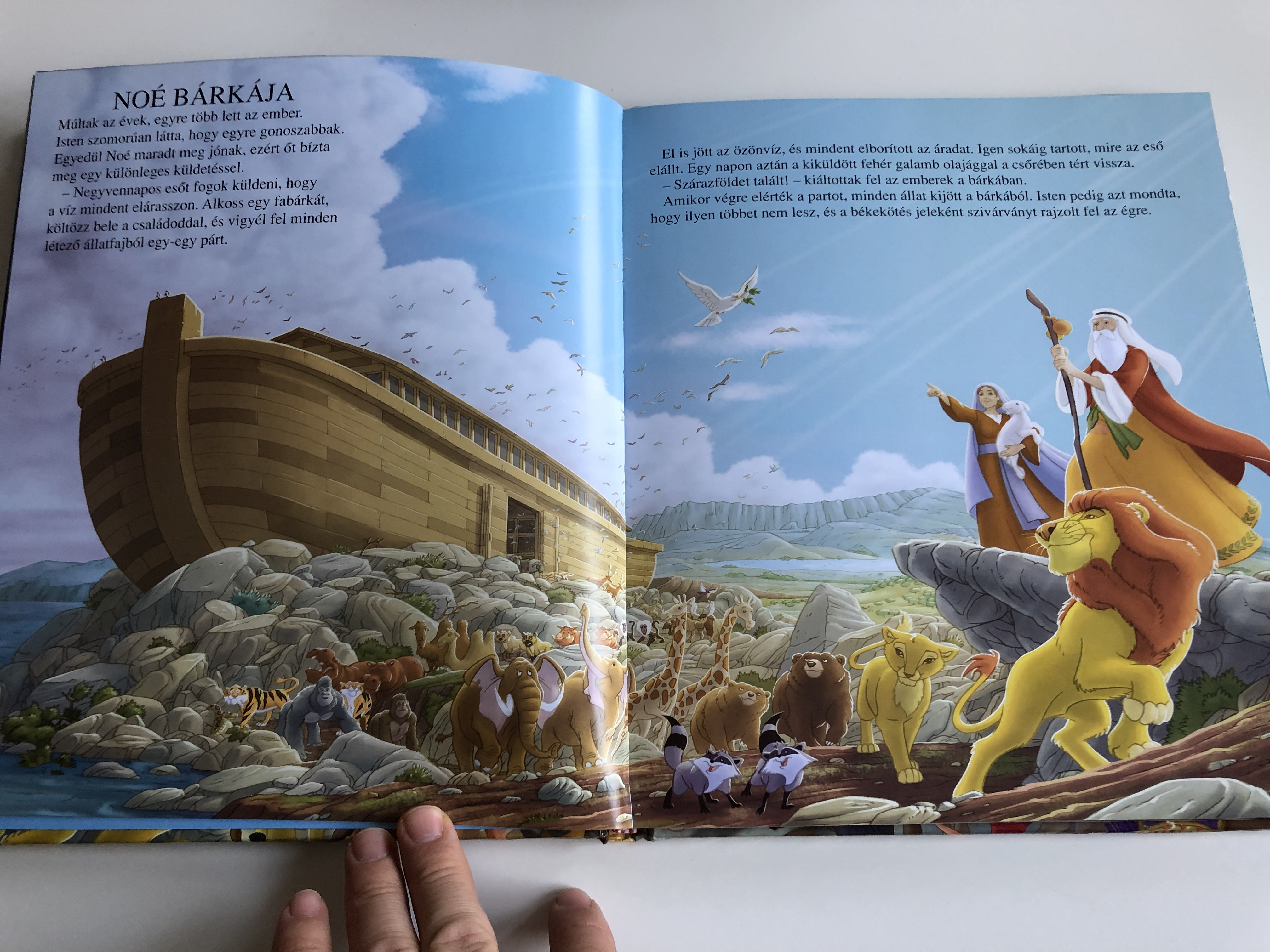mes-l-biblia-by-silvia-alonso-hungarian-translation-of-biblia-infantil-illustrations-by-manuel-galiana-hardcover-2015-napraforg-kiad-5-.jpg