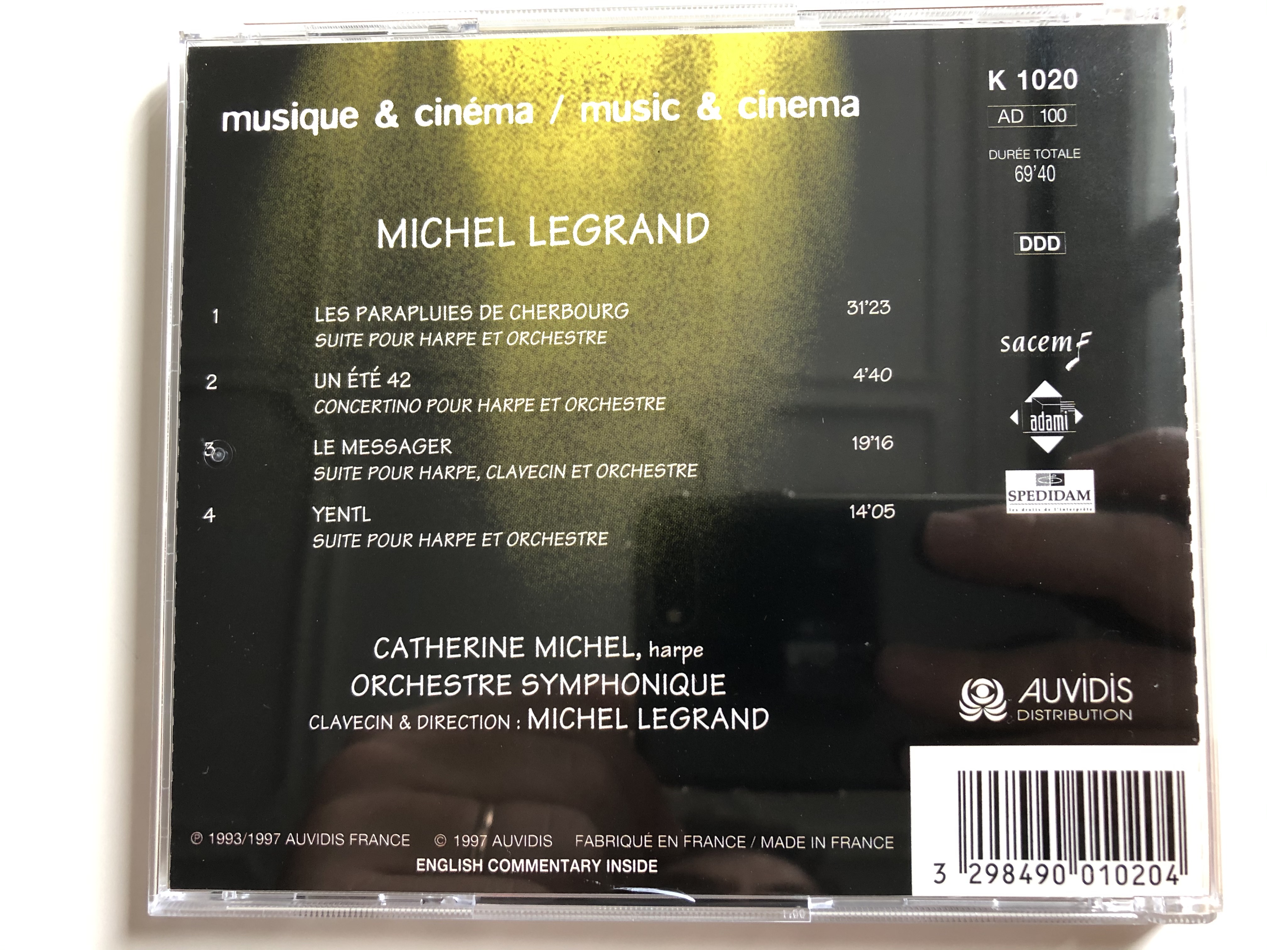 michel-legrand-les-parapluies-de-cherbourg-un-t-42-le-messager-yentl-catherine-michel-harpe-grand-orchestre-symphonique-michel-legrand-direction-auvidis-travelling-audio-cd-1997-4-.jpg