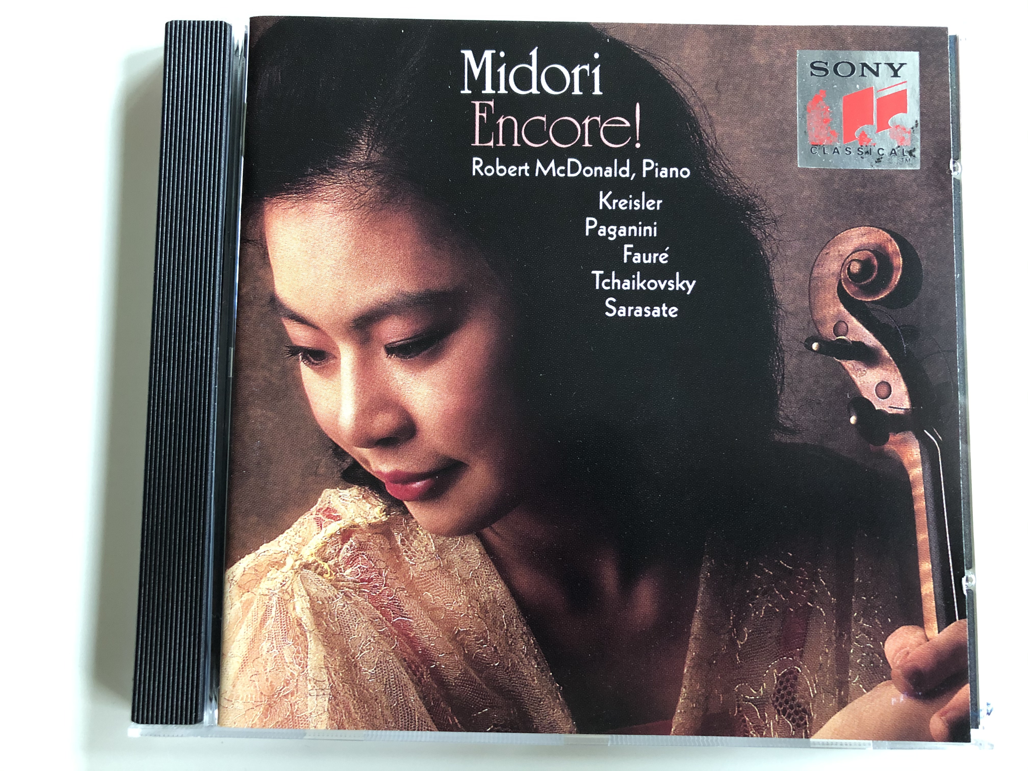 midori-encore-piano-robert-mcdonald-kreisler-paganini-faure-tchaikovsky-sarasate-sony-classical-audio-cd-1992-sk-52568-1-.jpg