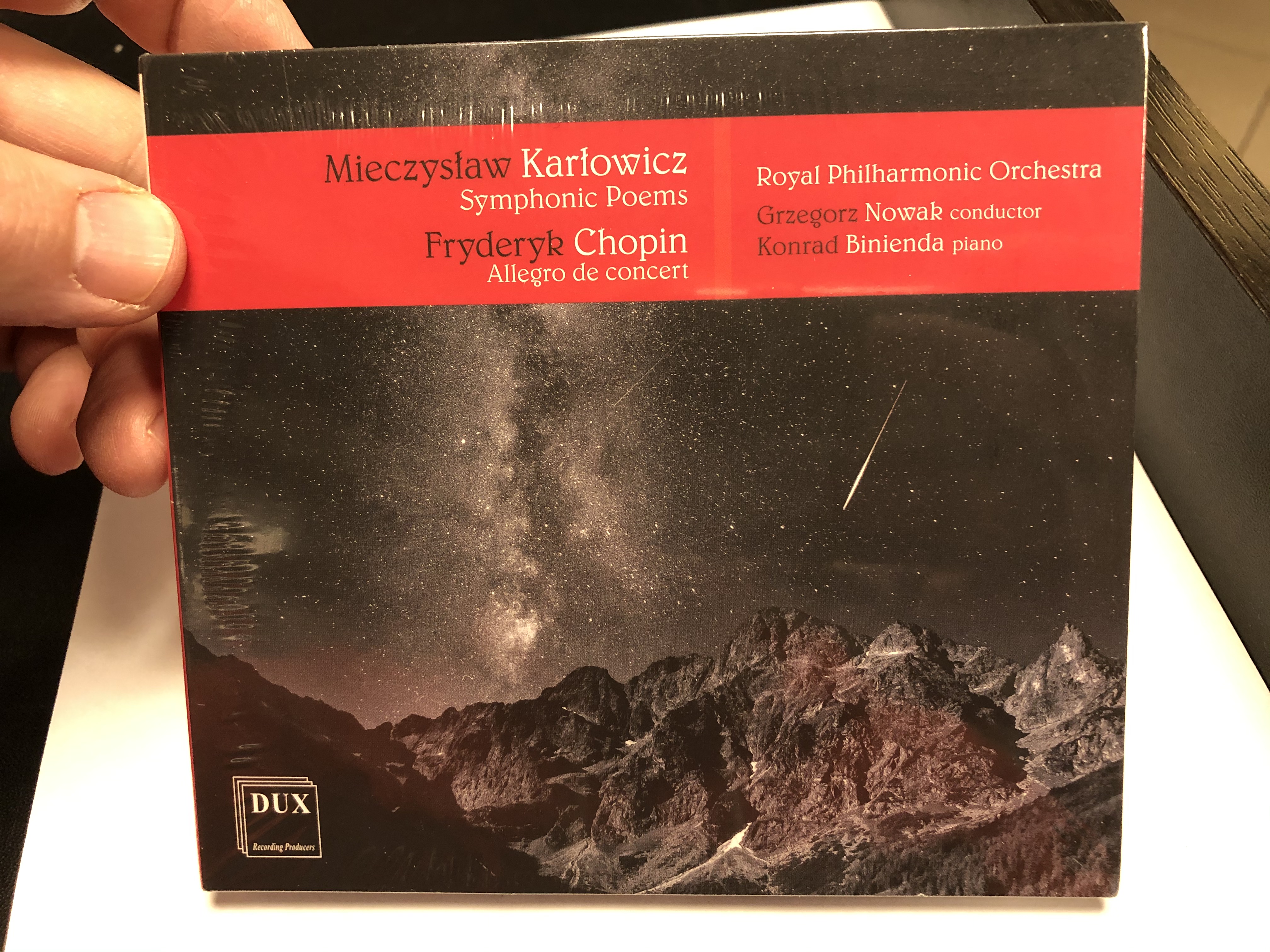 mieczyslaw-karlowicz-symphonic-poems-fryderyk-chopin-allegro-de-concert-royal-philharmonic-orchestra-grzegorz-nowak-conductor-konrad-binienda-piano-dux-recording-audio-cd-2019-du-1-.jpg