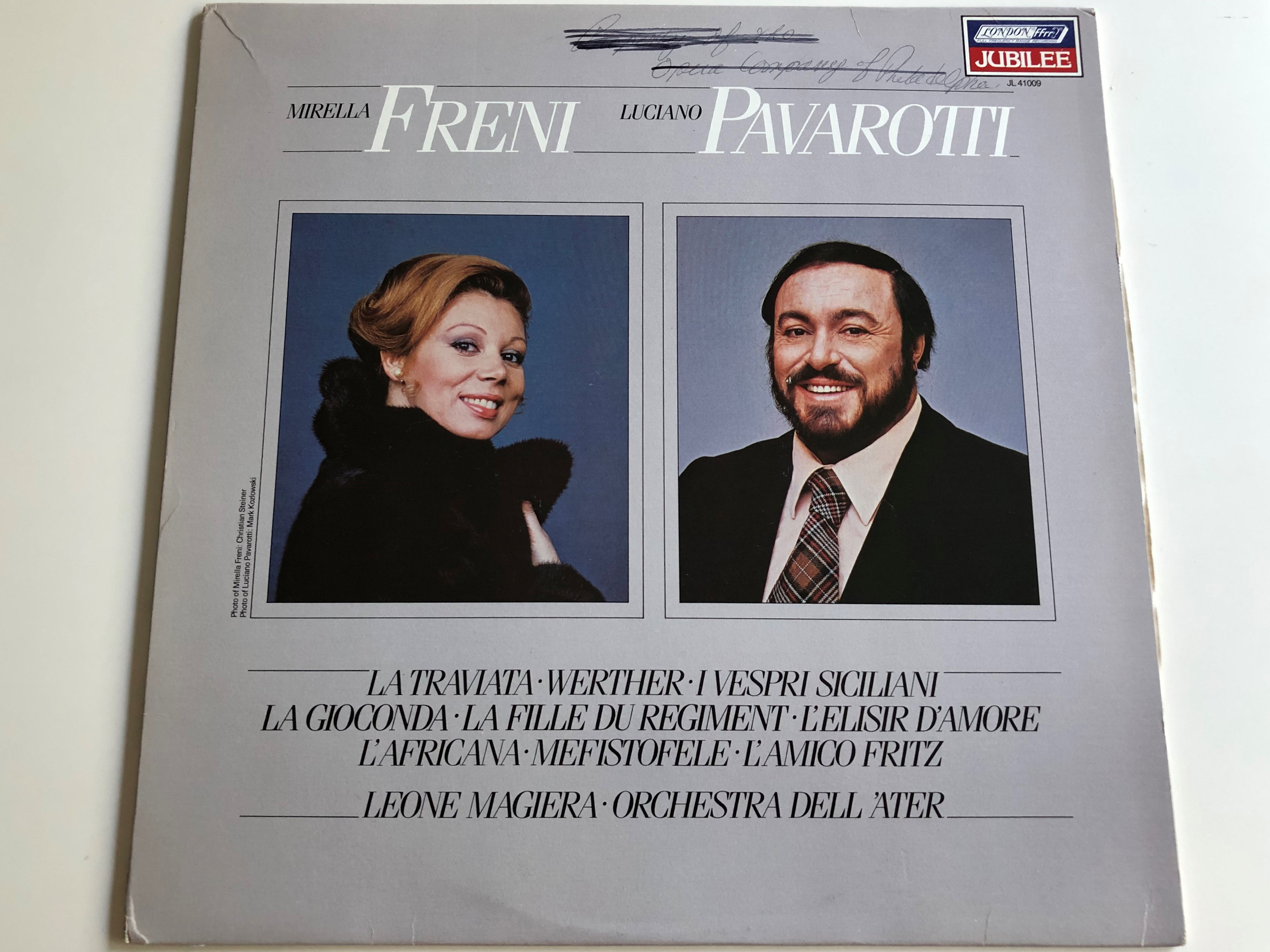 mirella-freni-luciano-pavarotti-la-traviata-werther-i-vespri-siciliani-la-gioconda-la-fille-du-regiment-orchestra-dell-ater-conducted-by-leone-magiera-jubilee-1981-lp-jl41009-1-.jpg