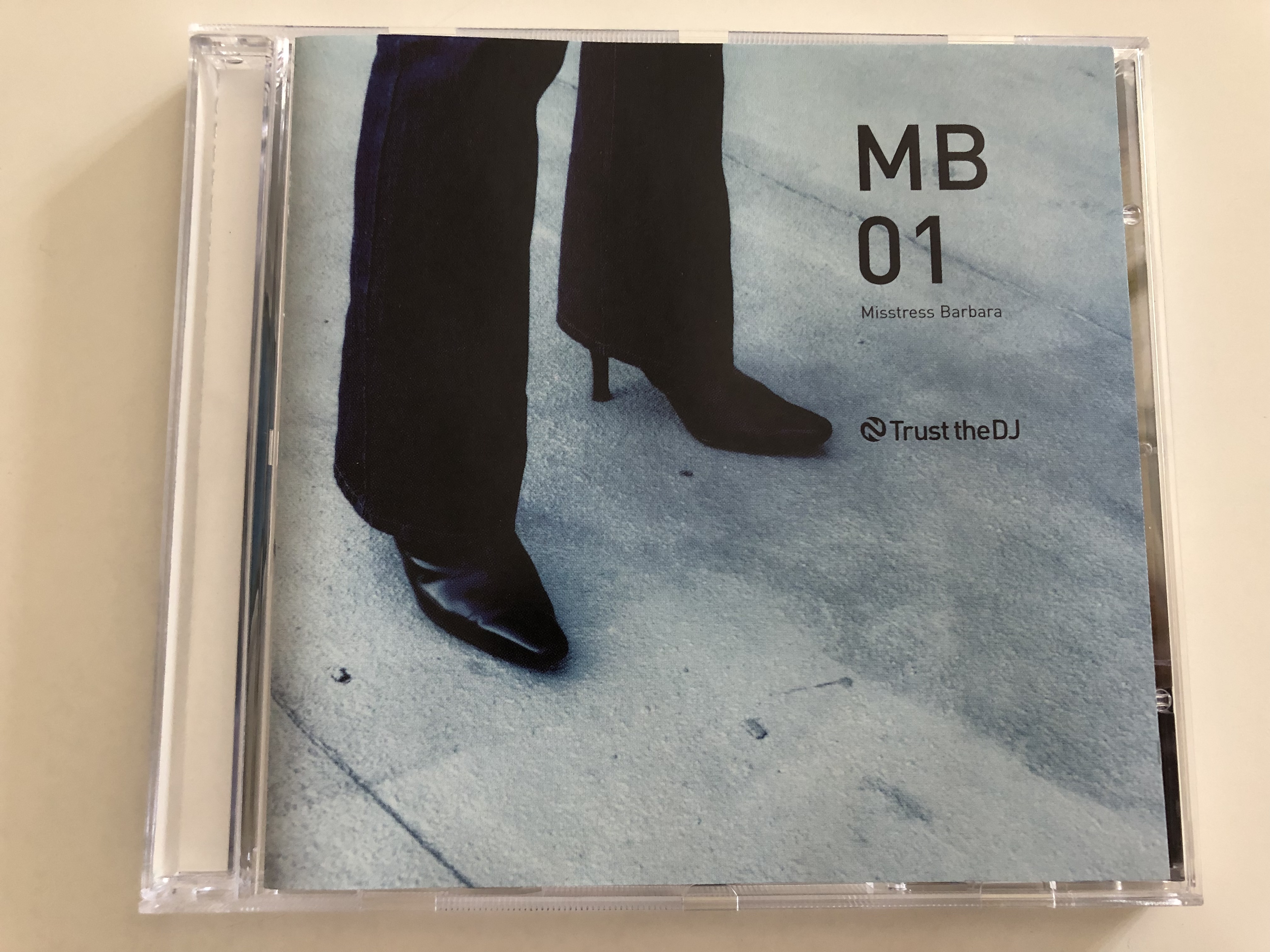 mistress-barbara-mb-01-trust-the-dj-audio-cd-2001-lalazar-ltd-1-.jpg