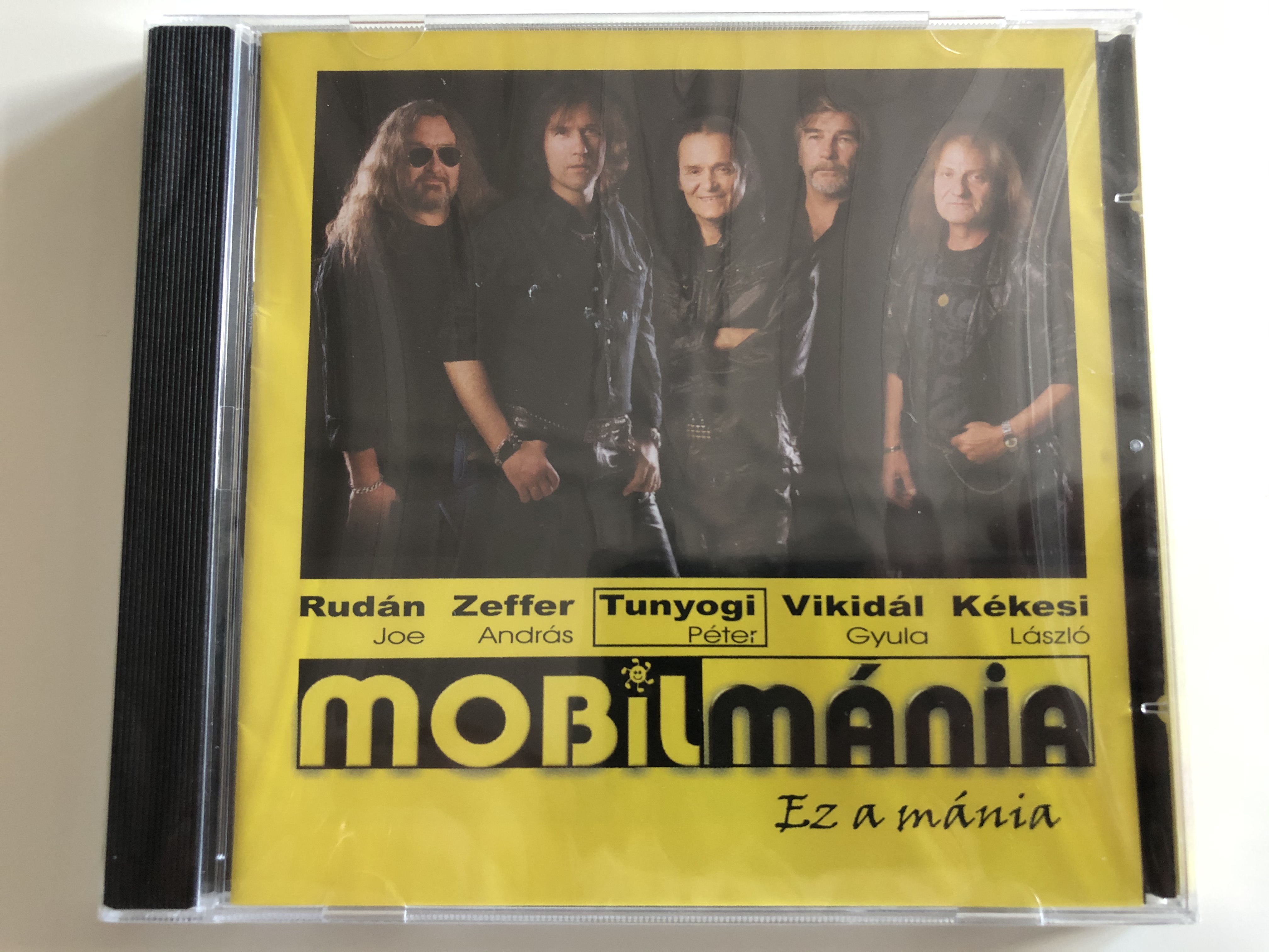 mobilm-nia-ez-a-m-nia-rudan-joe-zeffer-tunyogi-peter-vikidal-gyula-kekesi-laszlo-emi-audio-cd-2008-2684582-1-.jpg