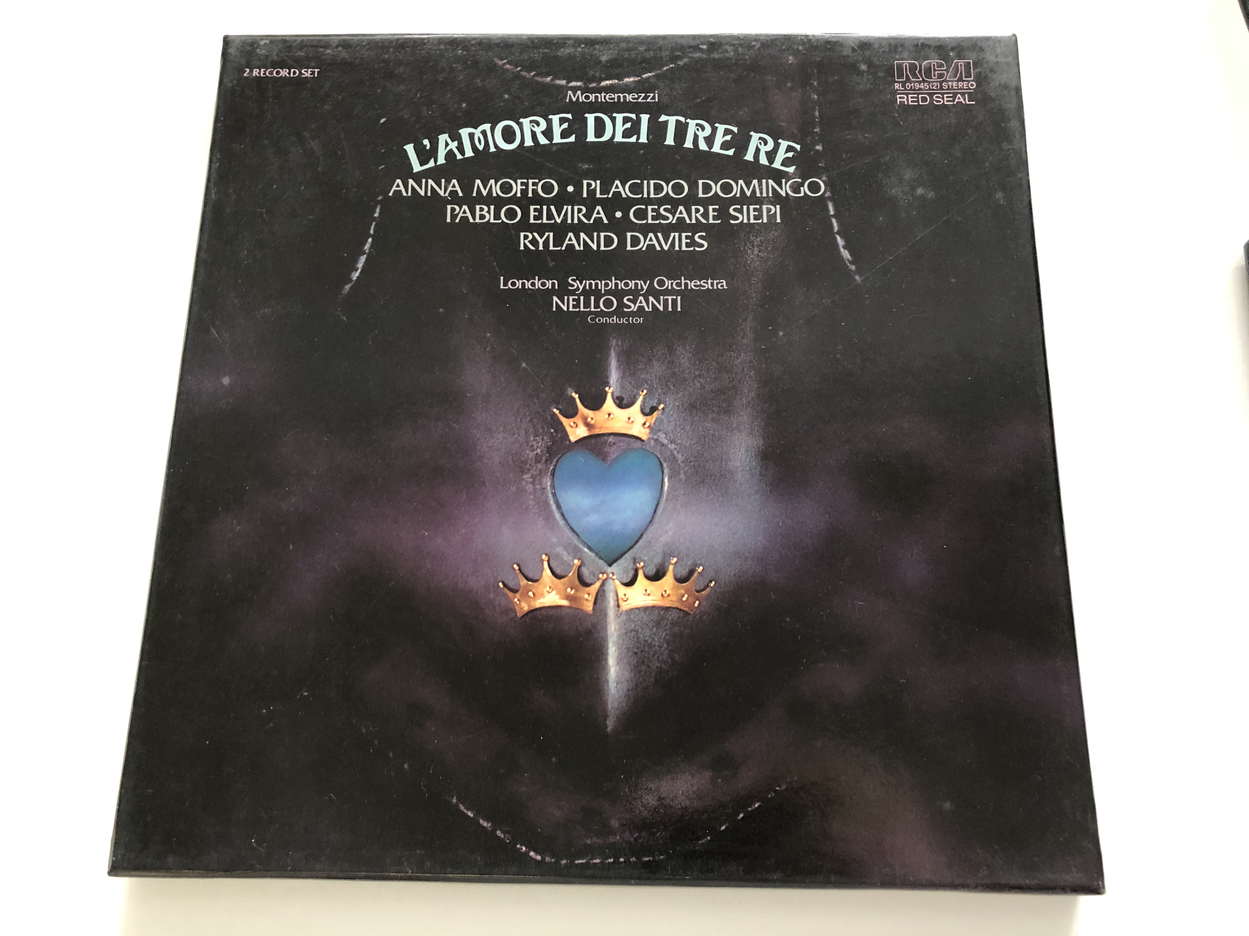 montemezzi-l-amore-dei-tre-re-anna-moffo-placido-domingo-pablo-elvira-cesare-siepi-ryland-davies-london-symphony-orchestra-nello-santi-conductor-rca-red-seal-2x-lp-1977-stereo-rl-01-1-.jpg