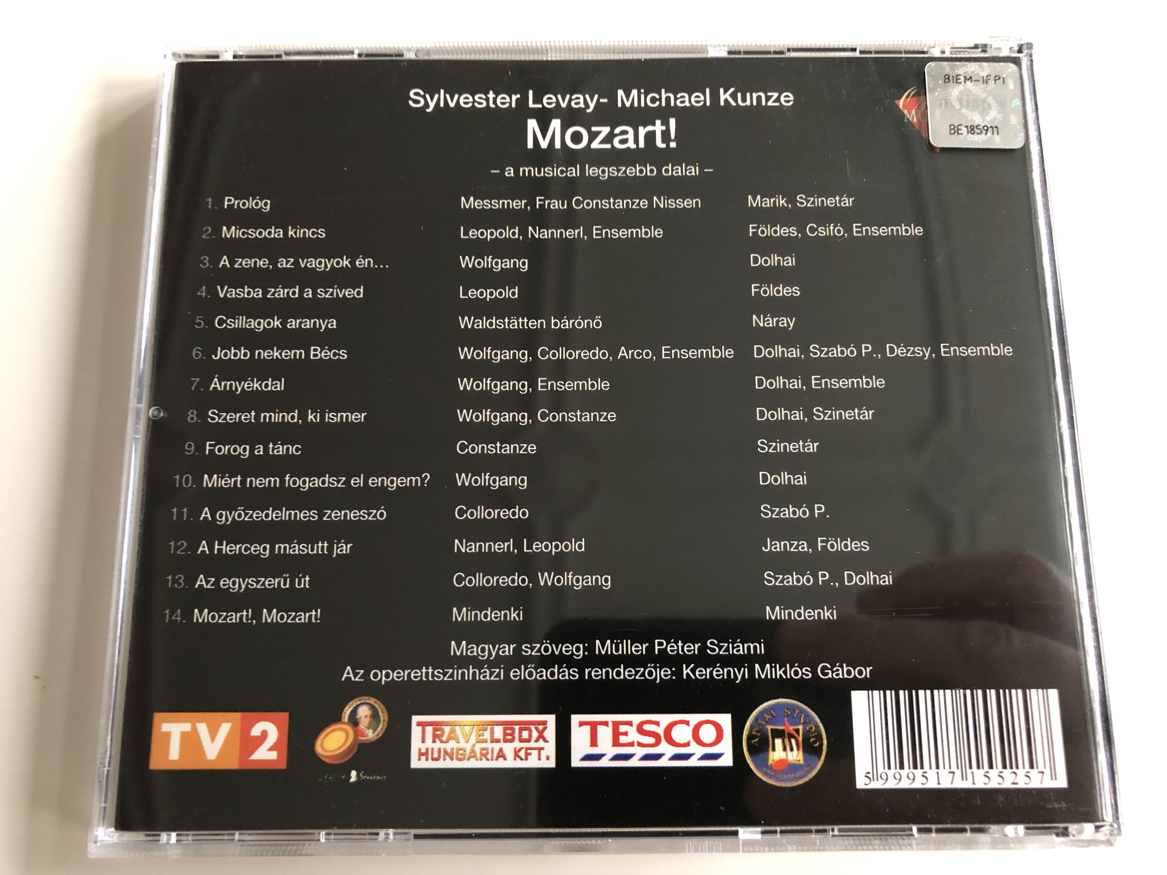 mozart-budapest-sylvester-levay-michael-kunze-budapest-operetta-theater-s-famous-musical-directed-by-ker-nyi-mikl-s-g-bor-audio-cd-2003-hun525-9-.jpg