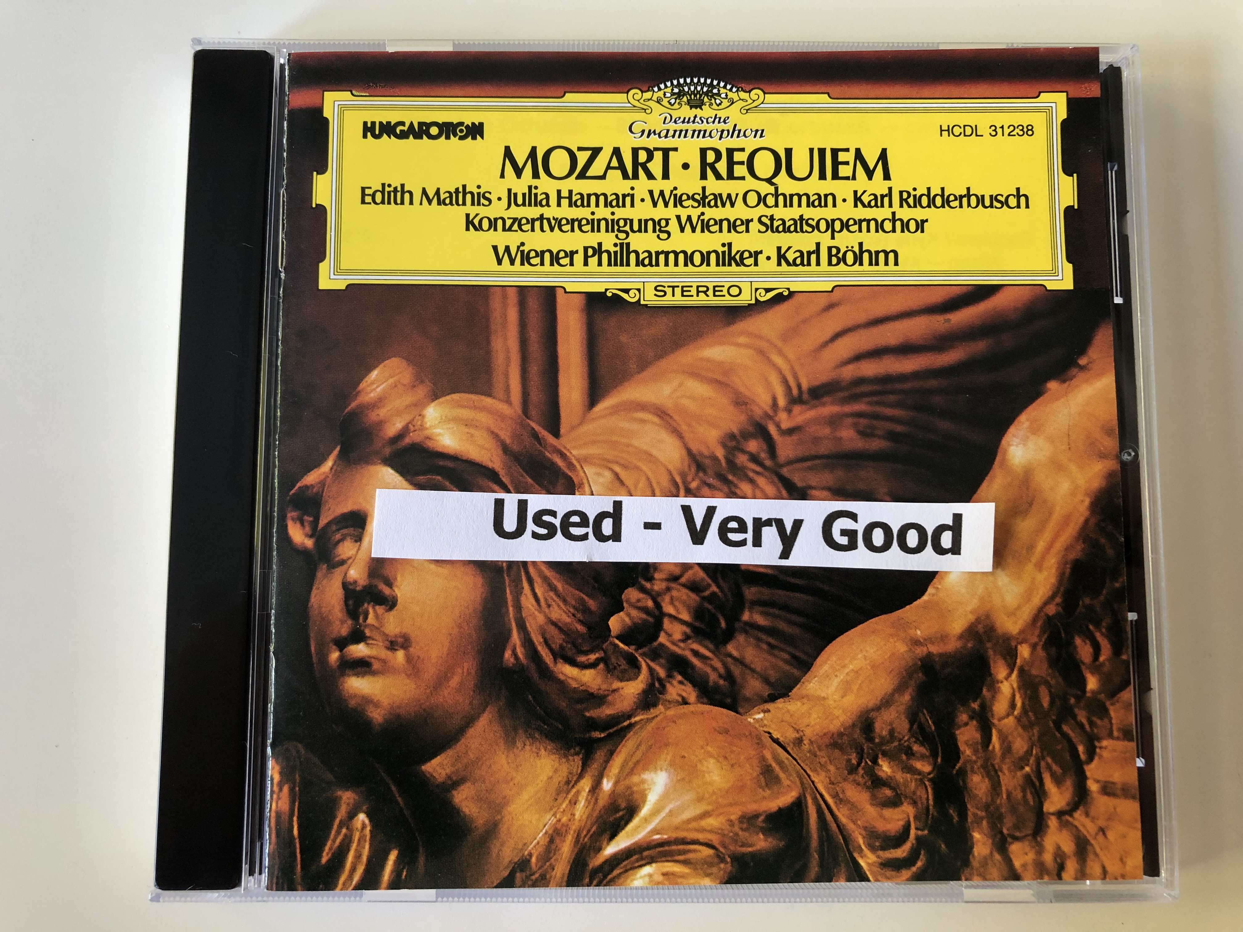 mozart-requiem-edith-mathis-julia-hamari-wies-aw-ochman-karl-ridderbusch-konzertvereinigung-wiener-staatsopernchor-wiener-philharmoniker-karl-b-hm-hungaroton-audio-cd-stereo-hcdl-.jpg