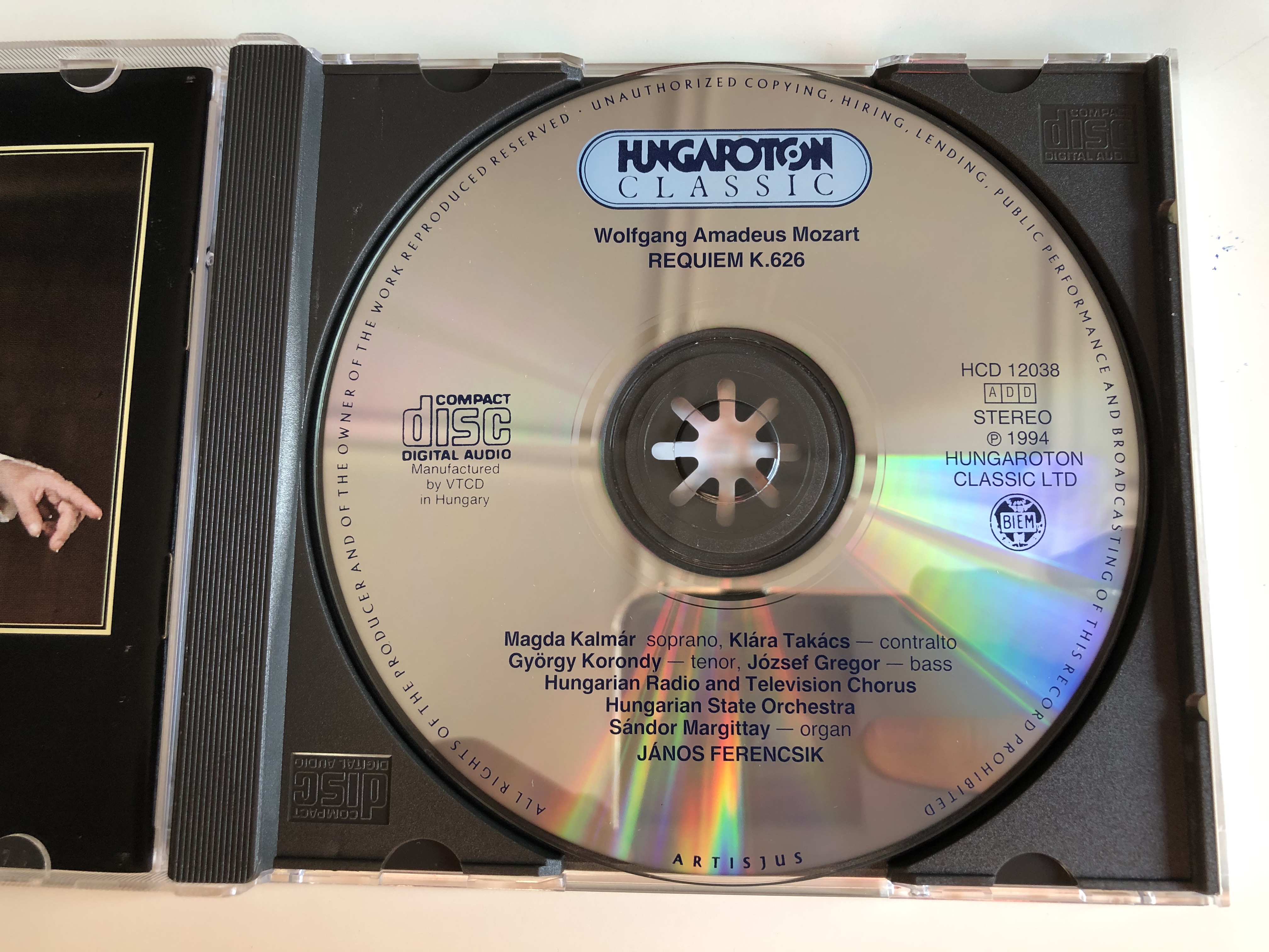 mozart-requiem-j-nos-ferencsik-magda-kalm-r-kl-ra-tak-cs-gy-rgy-korondy-j-zsef-gregor-hungarian-radio-and-television-chorus-hungarian-state-orchestra-hungaroton-classic-audio-cd-19-9-.jpg