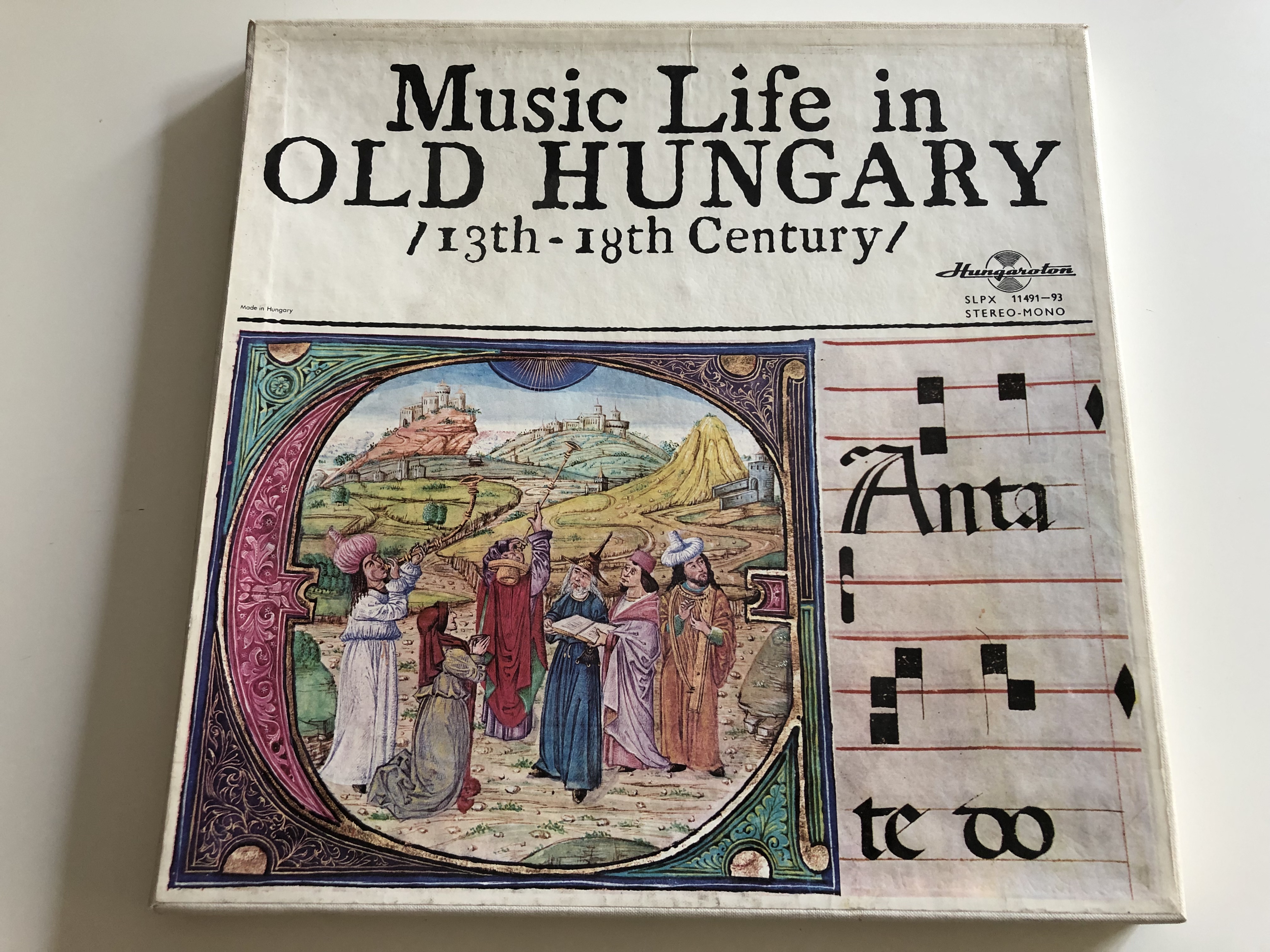 music-life-in-old-hungary-13th-18th-century-conducted-frigyes-s-ndor-istv-n-p-rkai-istv-n-kis-l-szl-dobszay-mikl-s-erd-lyi-hungaroton-3x-lp-stereo-mono-slpx-11491-93-1-.jpg