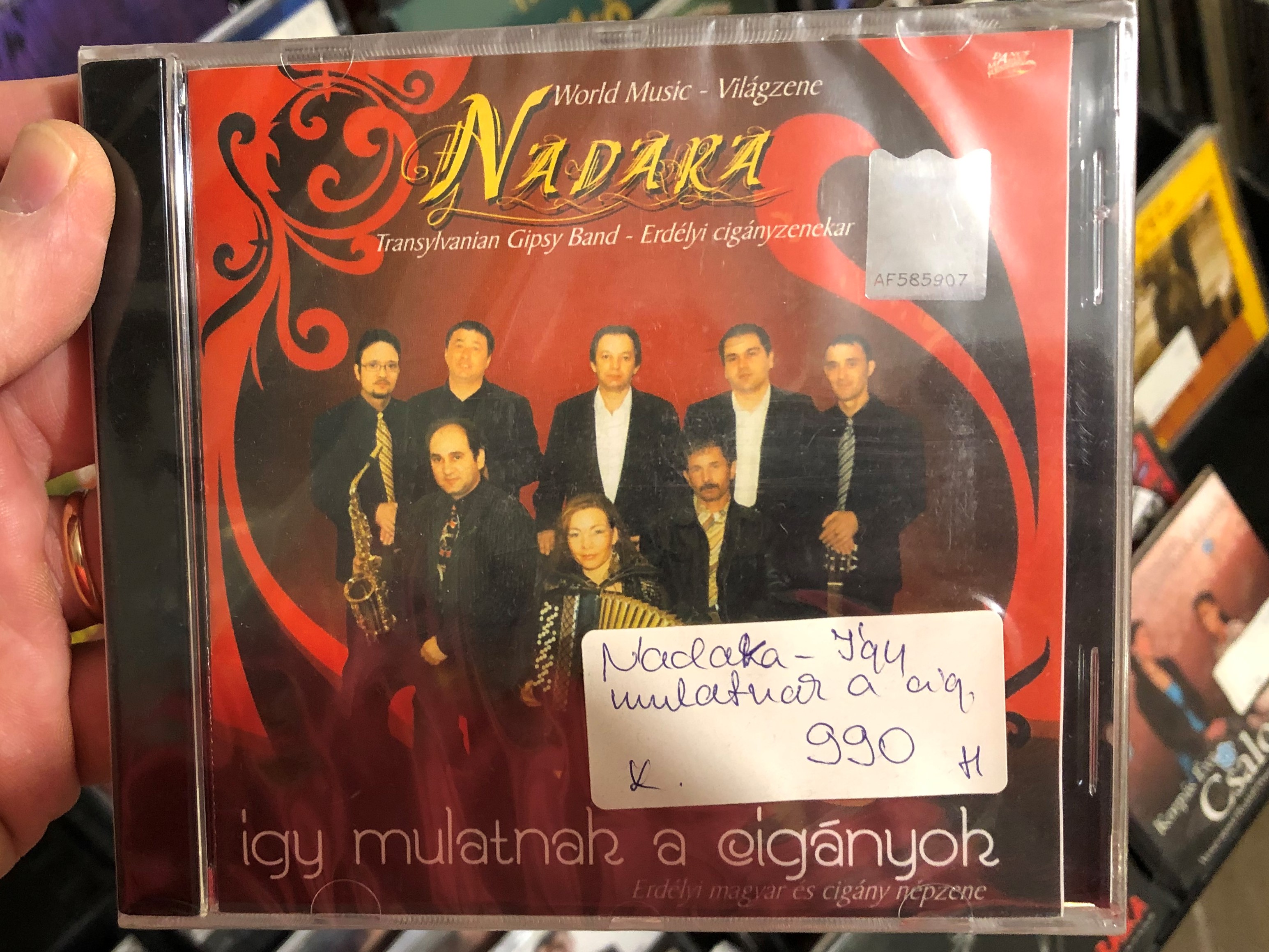 nadara-transylvanian-gipsy-band-erd-lyi-cig-nyzenekar-gy-mulattnak-a-cig-nyok-erd-lyi-magyar-s-cig-ny-n-pzene-dancs-market-records-audio-cd-2008-5999500036877-1-.jpg