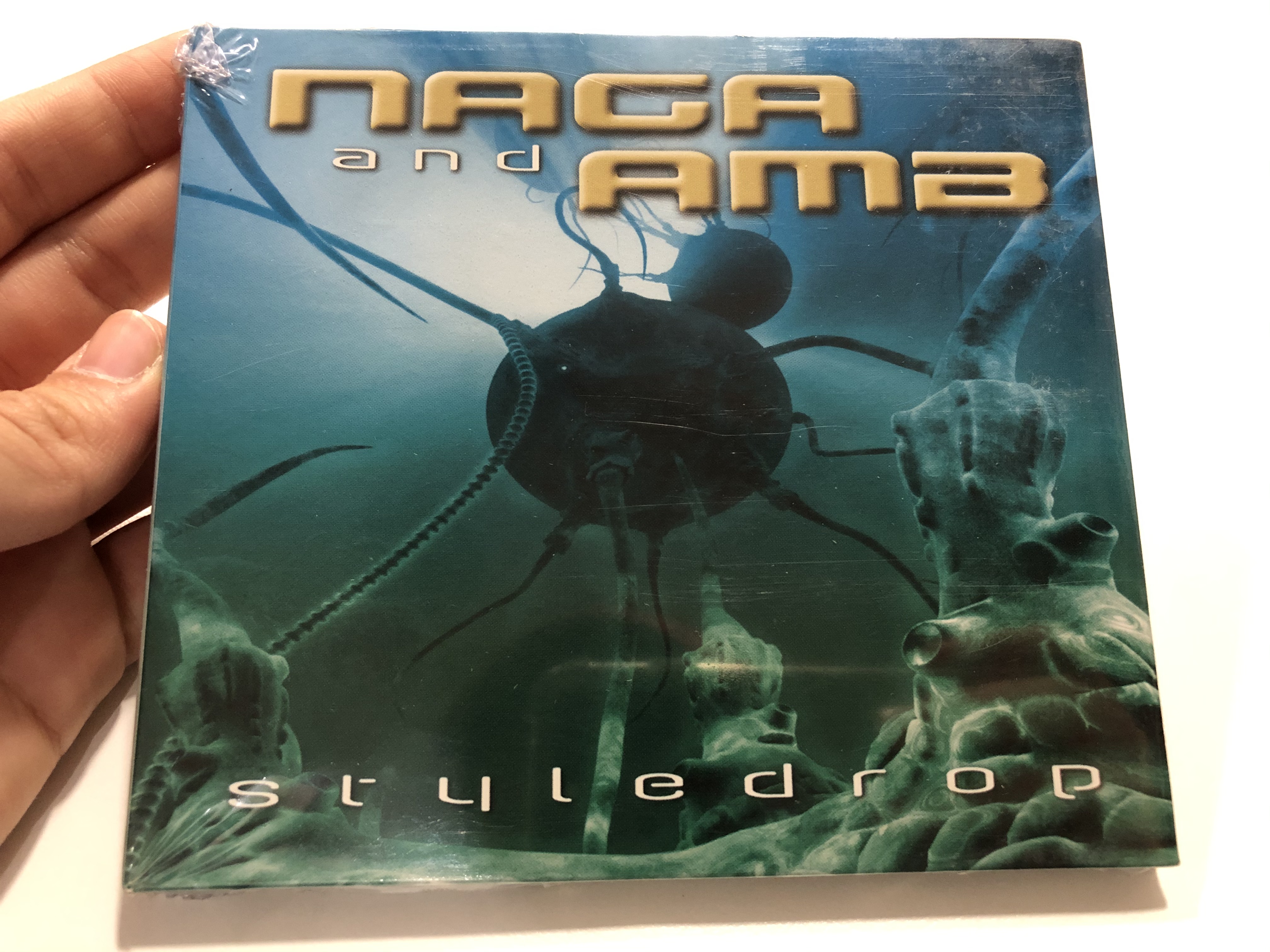 naga-and-amb-styledrop-chi-recordings-audio-cd-chicd001-1-.jpg