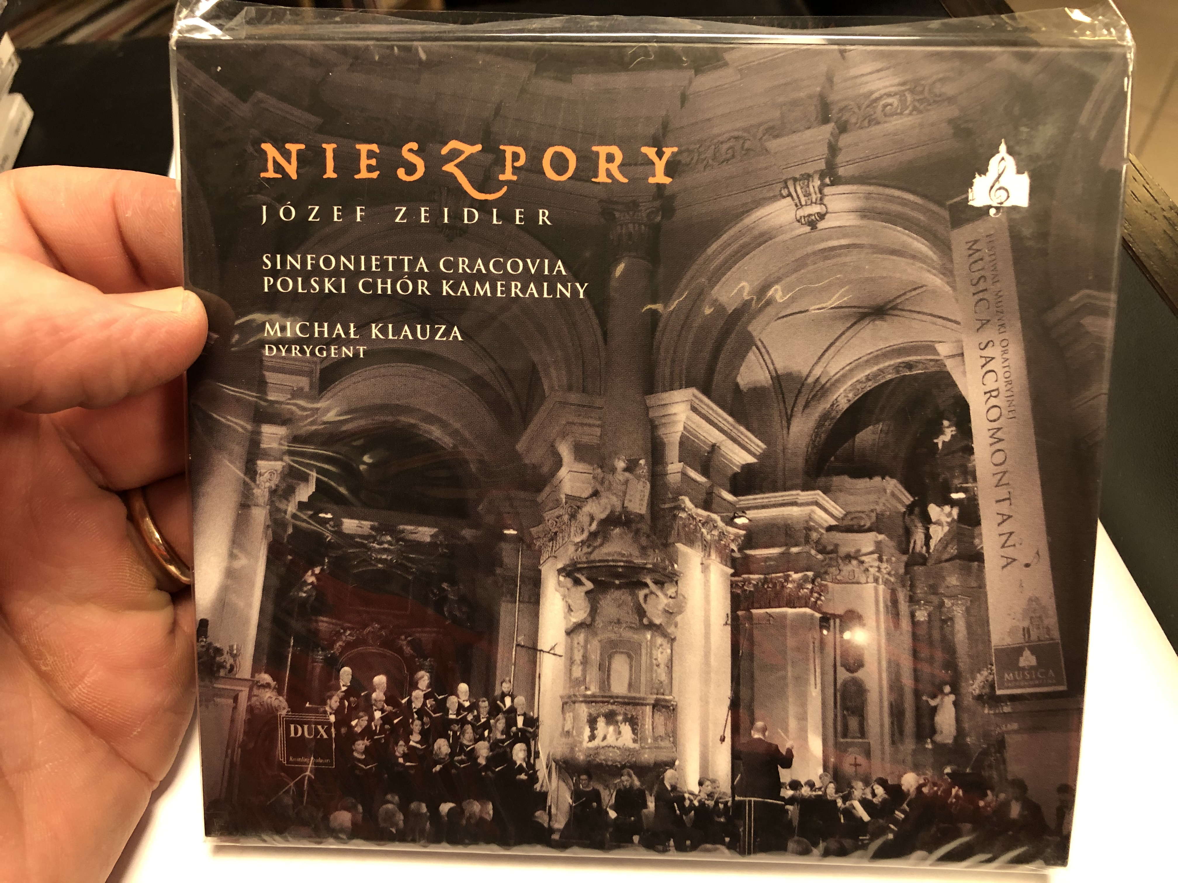 nieszpory-jozef-zeidler-sinfonietta-cracovia-polski-chor-kameralny-michal-klauza-dyrygent-dux-recording-audio-cd-2020-dux-1575-1-.jpg