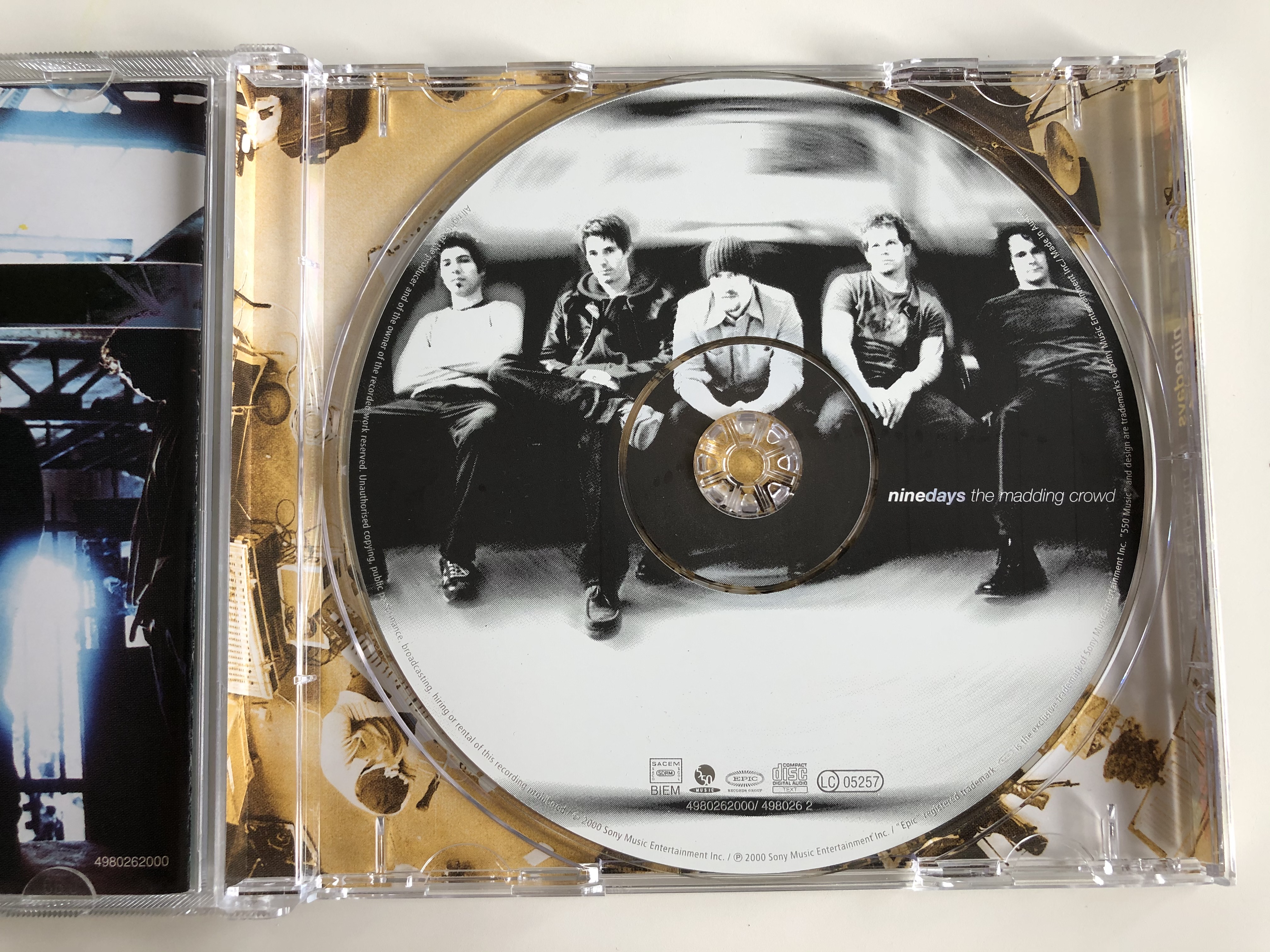 nine-days-the-madding-crowd-550-music-audio-cd-2000-ffm-498026-2-6-.jpg
