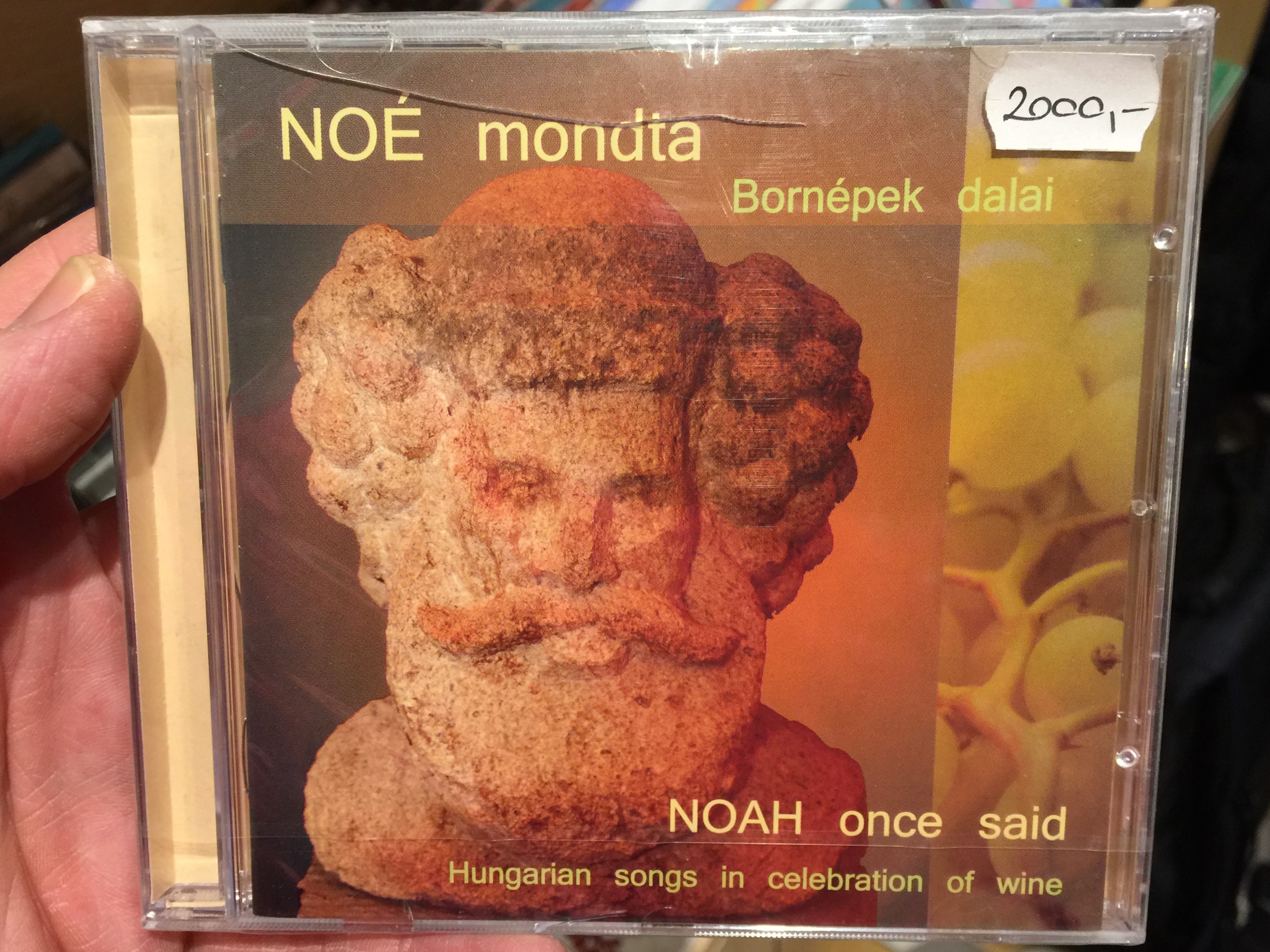 no-mondta-born-pek-dalai-noah-once-said-hungarian-songs-in-celebration-of-wine-etnofon-audio-cd-2006-er-cd-088-1-.jpg