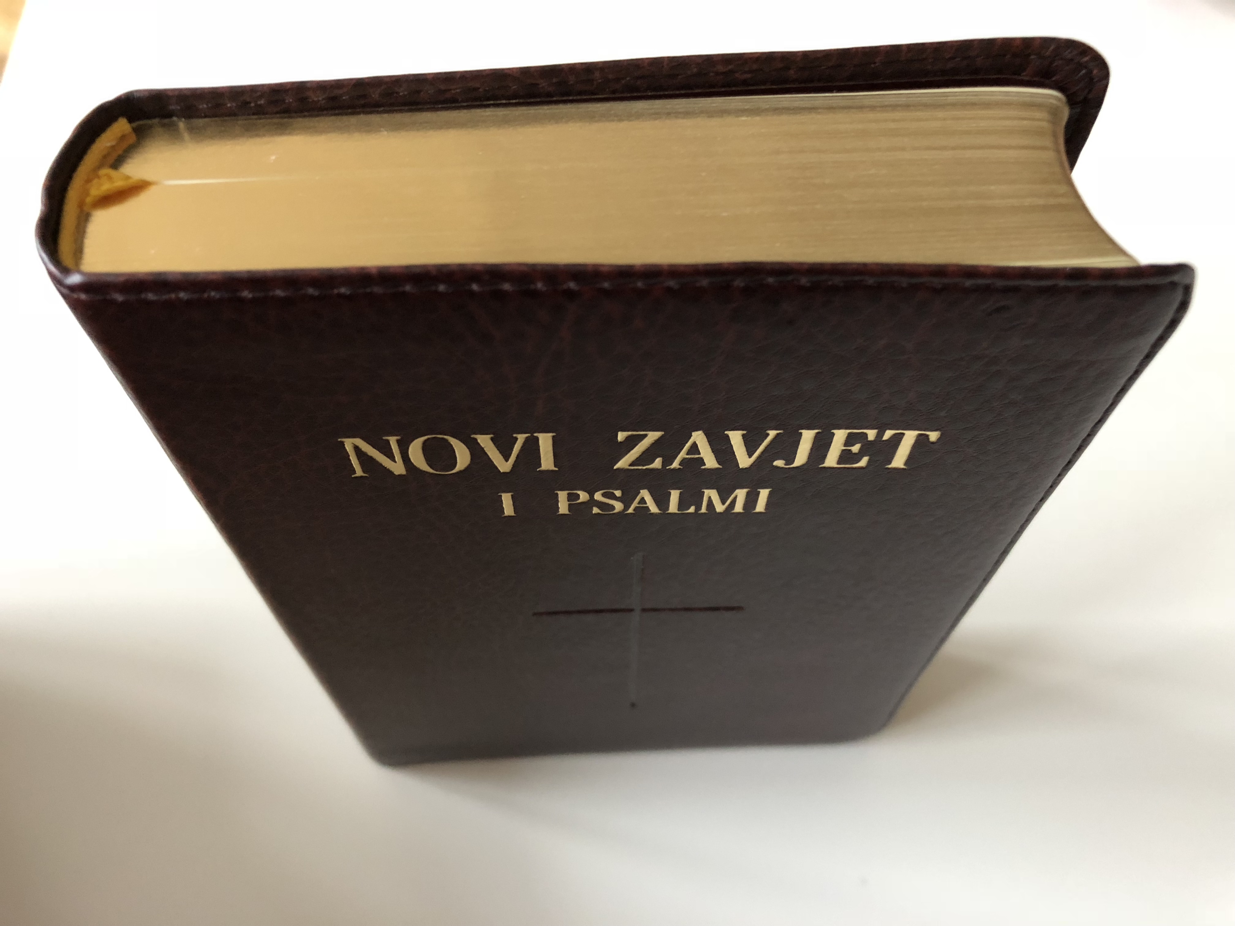 novi-zavjet-i-psalmi-the-new-testament-and-the-book-of-psalms-in-croatian-language-brown-leather-bound-golden-edges-hb-3-.jpg