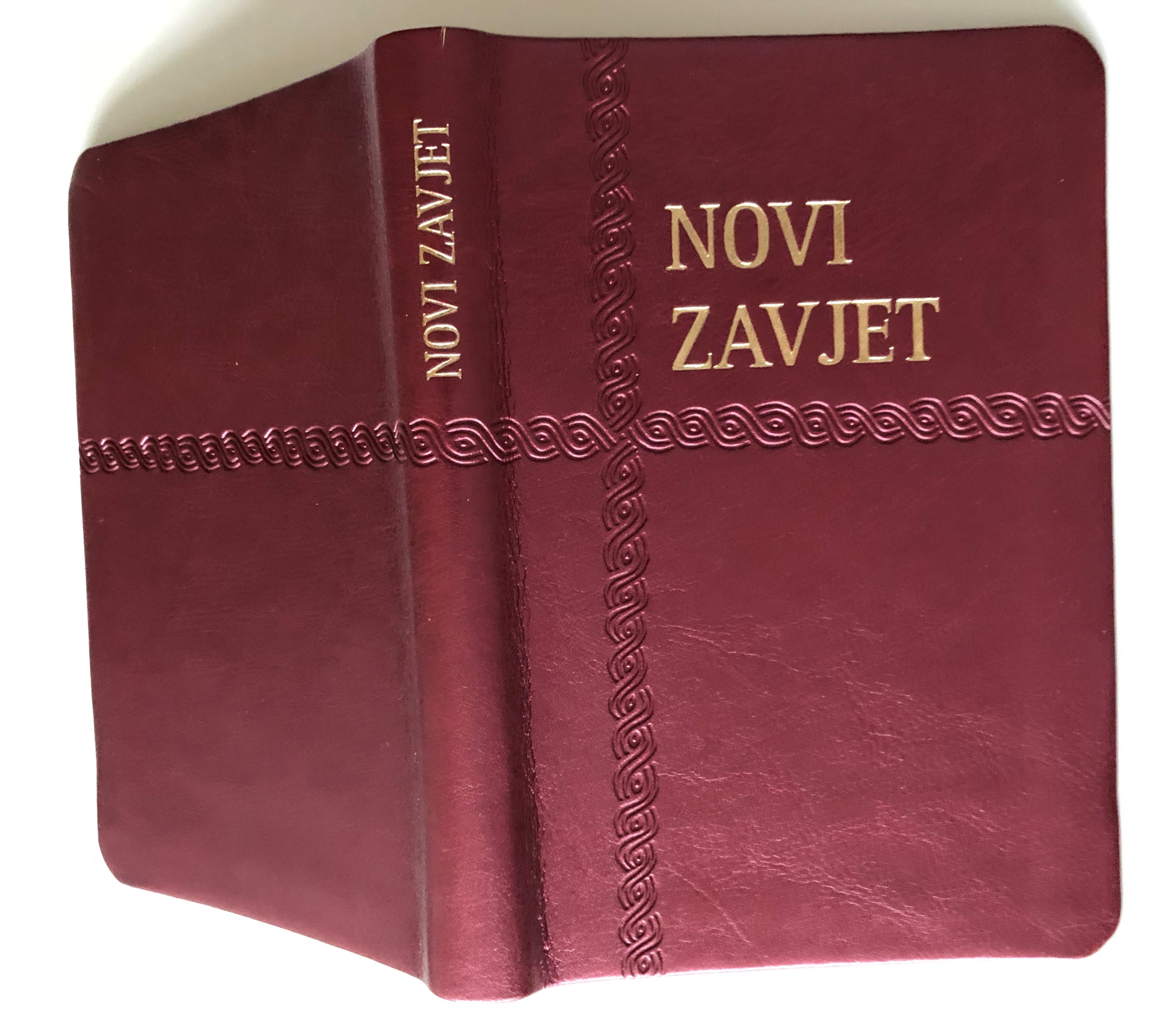 novi-zavjet-new-testament-in-croatian-language-burgundy-leather-bound-golden-edges-13a-.jpg