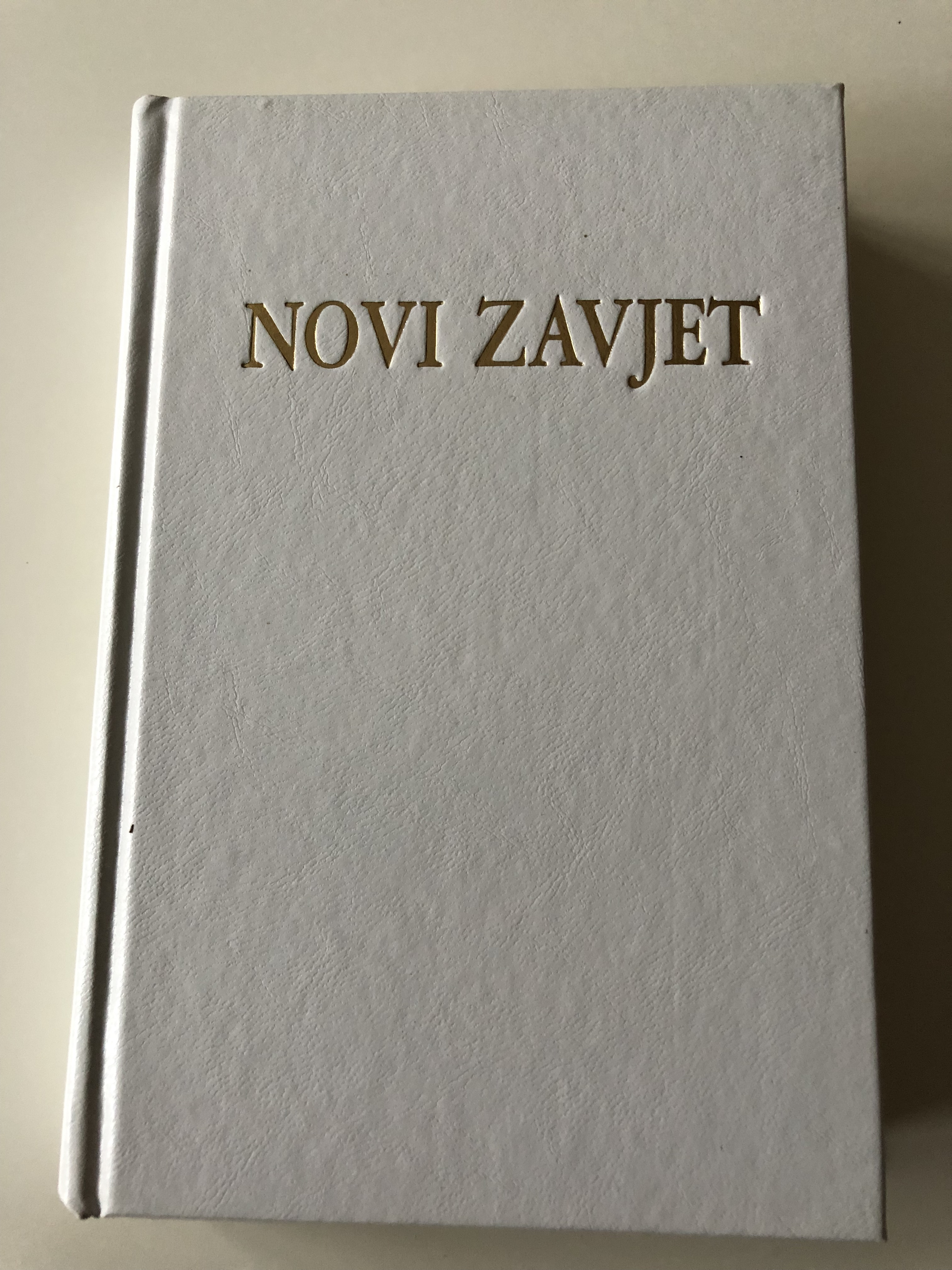 novi-zavjet-the-new-testament-in-croatian-language-hardcover-white-hbd-2013-1-.jpg