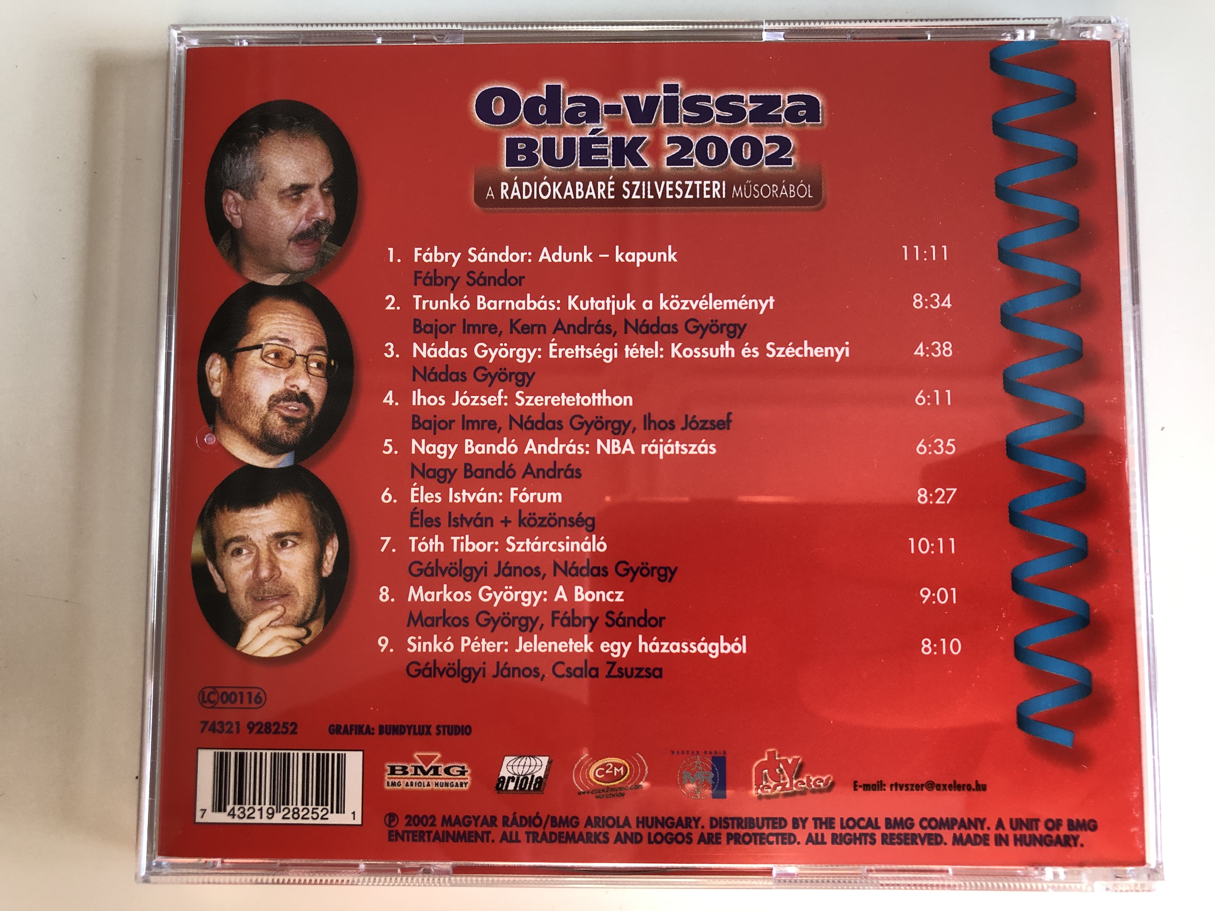 oda-vissza-buek-2002-a-radiokabare-szilveszteri-musorabol-szovivo-fabry-sandor-szerkeszto-rendezo-farkashazy-tivadar-es-sinko-peter-magyar-radio-audio-cd-2002-74321-928252-5-.jpg