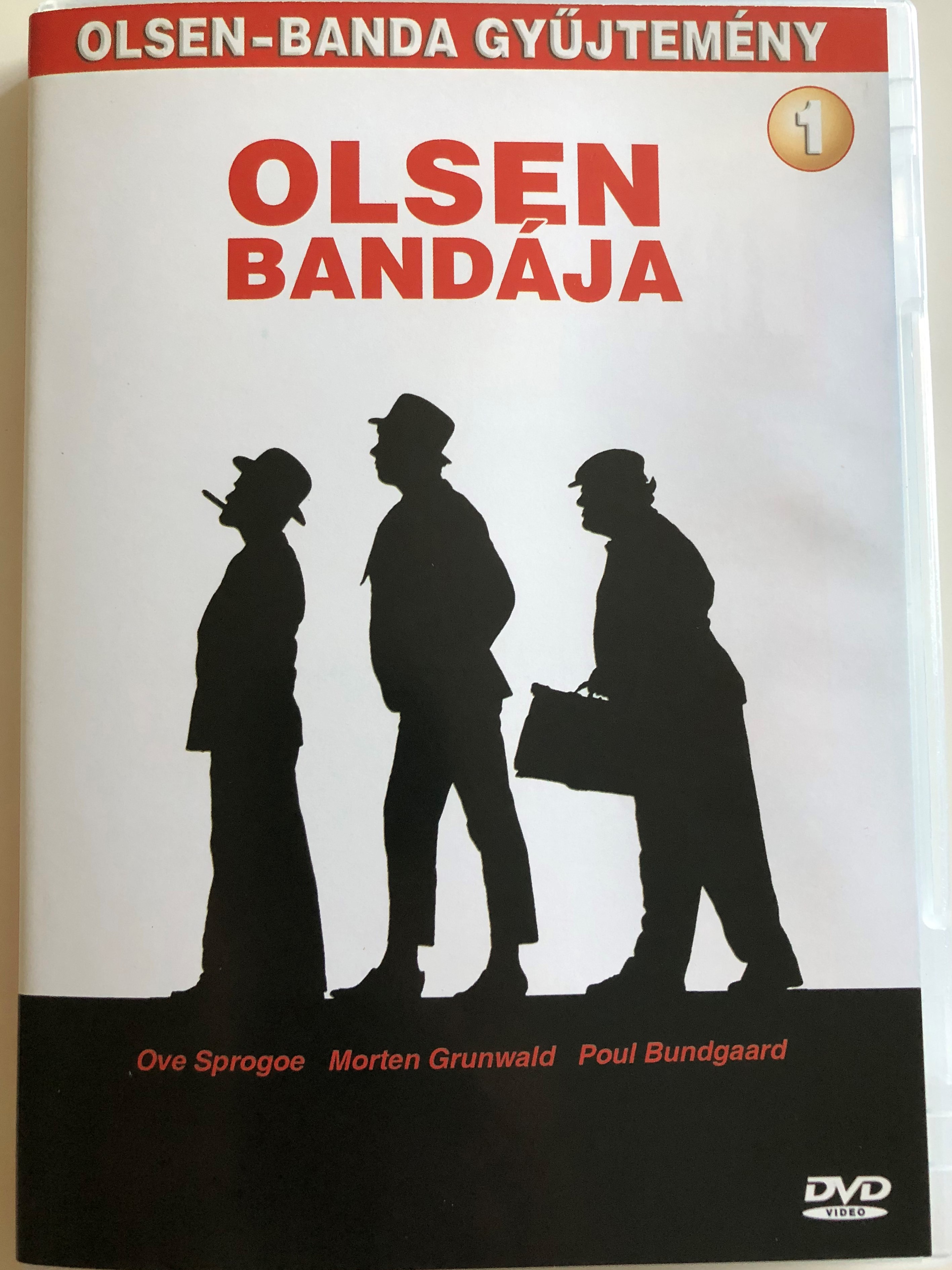 Olsen Banden DVD 1968 Olsen Bandája / Directed by Erik Balling / Starring:  Ove Sprogøe, Poul Bundgaard, Morten Grunwald, Peter Steen, Jes Holtso /  Olsen gang collection 1. - bibleinmylanguage