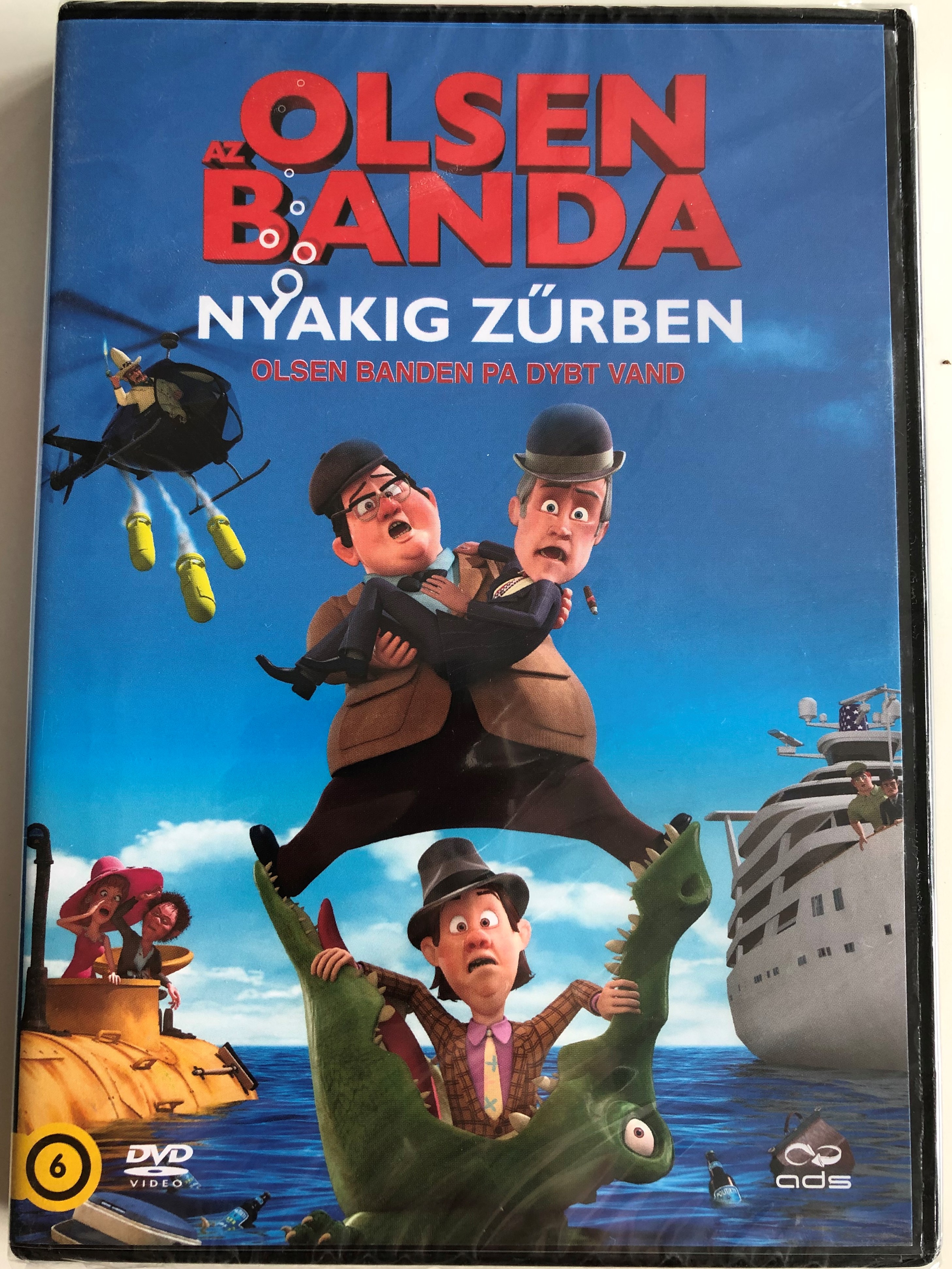 olsen-banden-pa-dybt-van-dvd-2013-az-olsen-banda-nyakig-z-rben-1.jpg