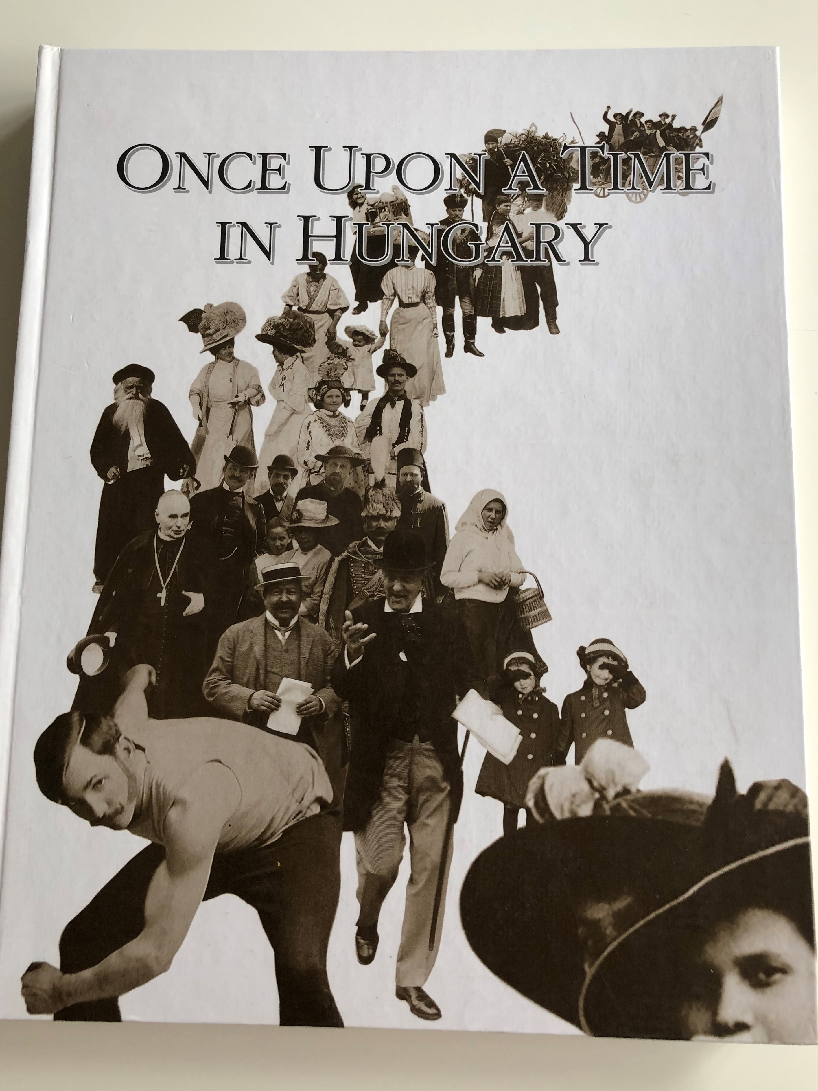 once-upon-a-time-in-hungary-by-andr-s-ger-katalin-jalsovszky-em-ke-tomsics-the-world-of-the-late-19th-and-early-20th-century-hungarian-national-museum-hardcover-1996-1-.jpg