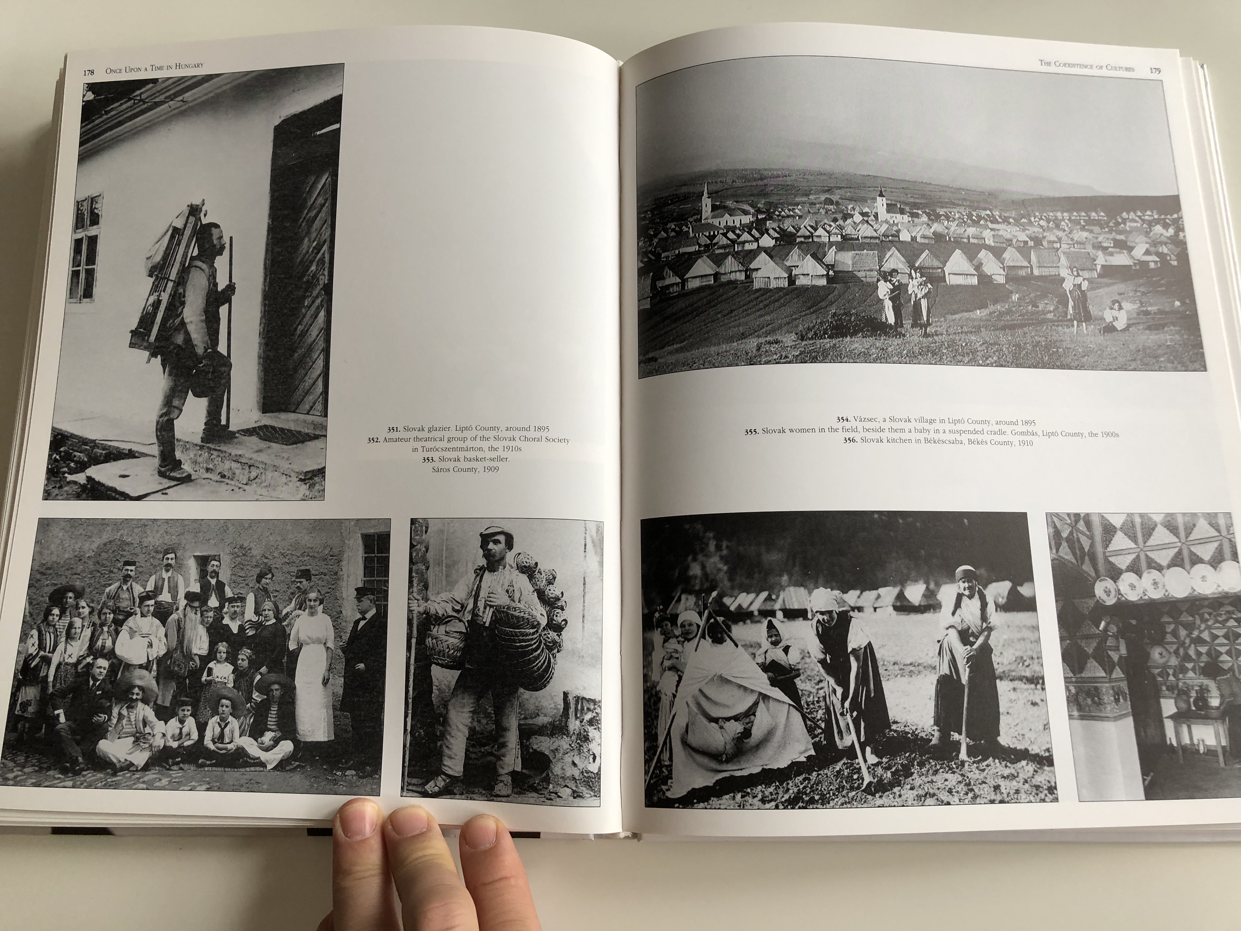 once-upon-a-time-in-hungary-by-andr-s-ger-katalin-jalsovszky-em-ke-tomsics-the-world-of-the-late-19th-and-early-20th-century-hungarian-national-museum-hardcover-1996-16-.jpg once-upon-a-time-in-hungary-by-andr-s-ger-katalin-jalsovszky-em-ke-tomsics-the-world-of-the-late-19th-and-early-20th-century-hungarian-national-museum-hardcover-1996-16-.jpg