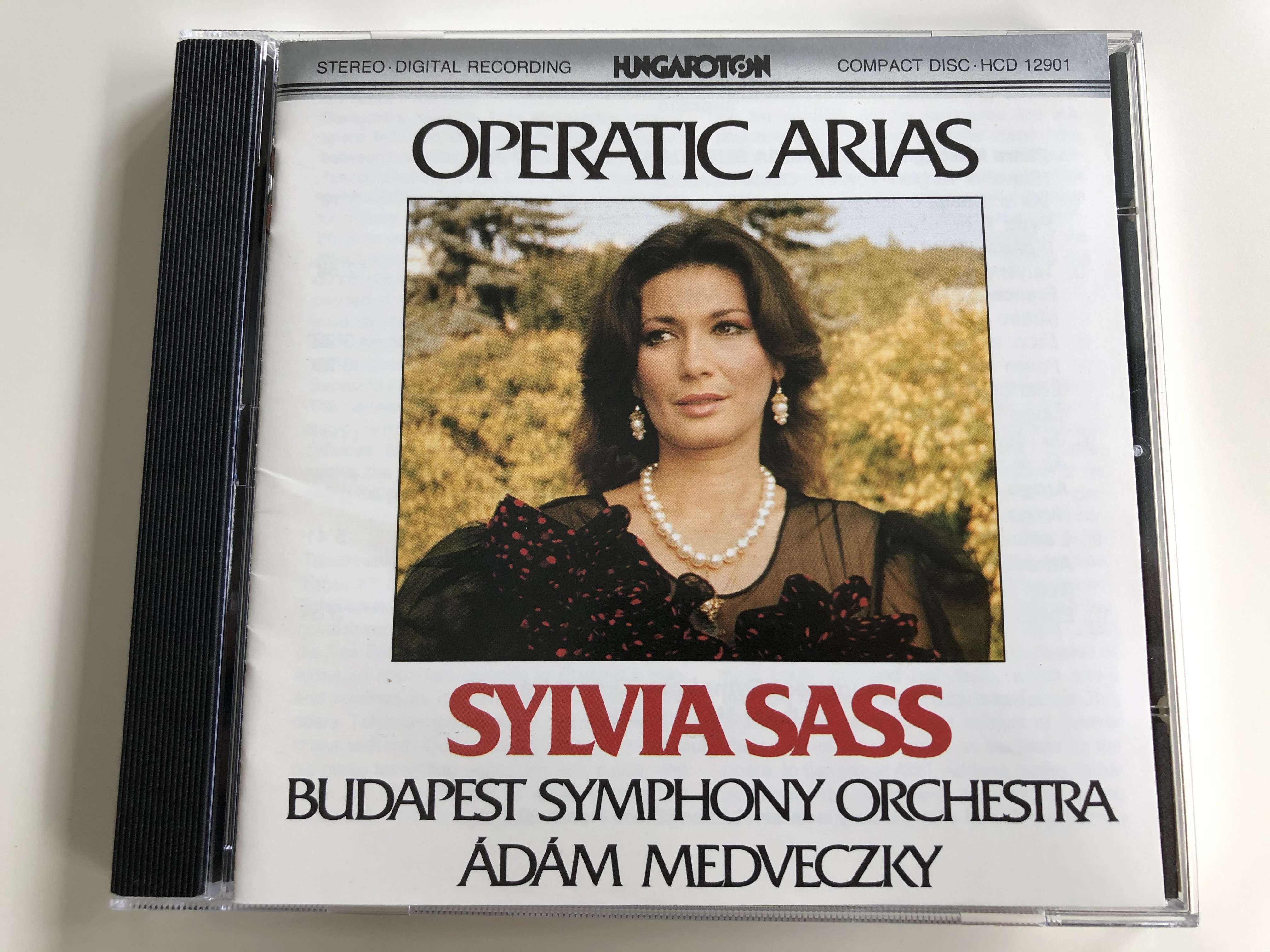 operatic-arias-sylvia-sass-budapest-symphony-orchestra-conducted-d-m-medveczky-hungaroton-audio-cd-1987-stereo-hcd-12901-1-.jpg