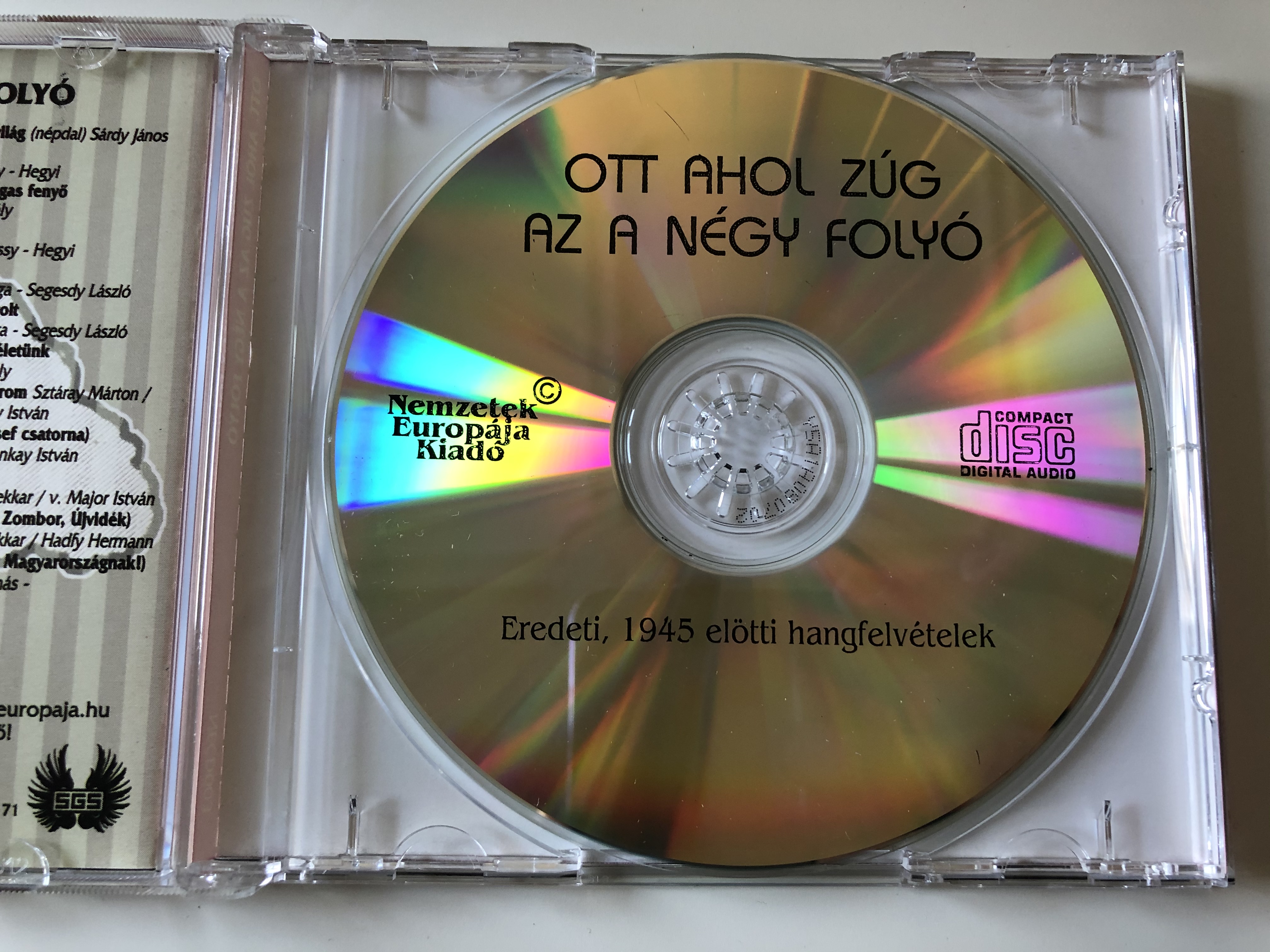 ott-ahol-z-g-az-a-n-gy-foly-1920-1933-eredeti-felvetelek-originalaufnahmen-from-original-recordings-nemzetek-eur-p-ja-kiad-audio-cd-2001-3-.jpg