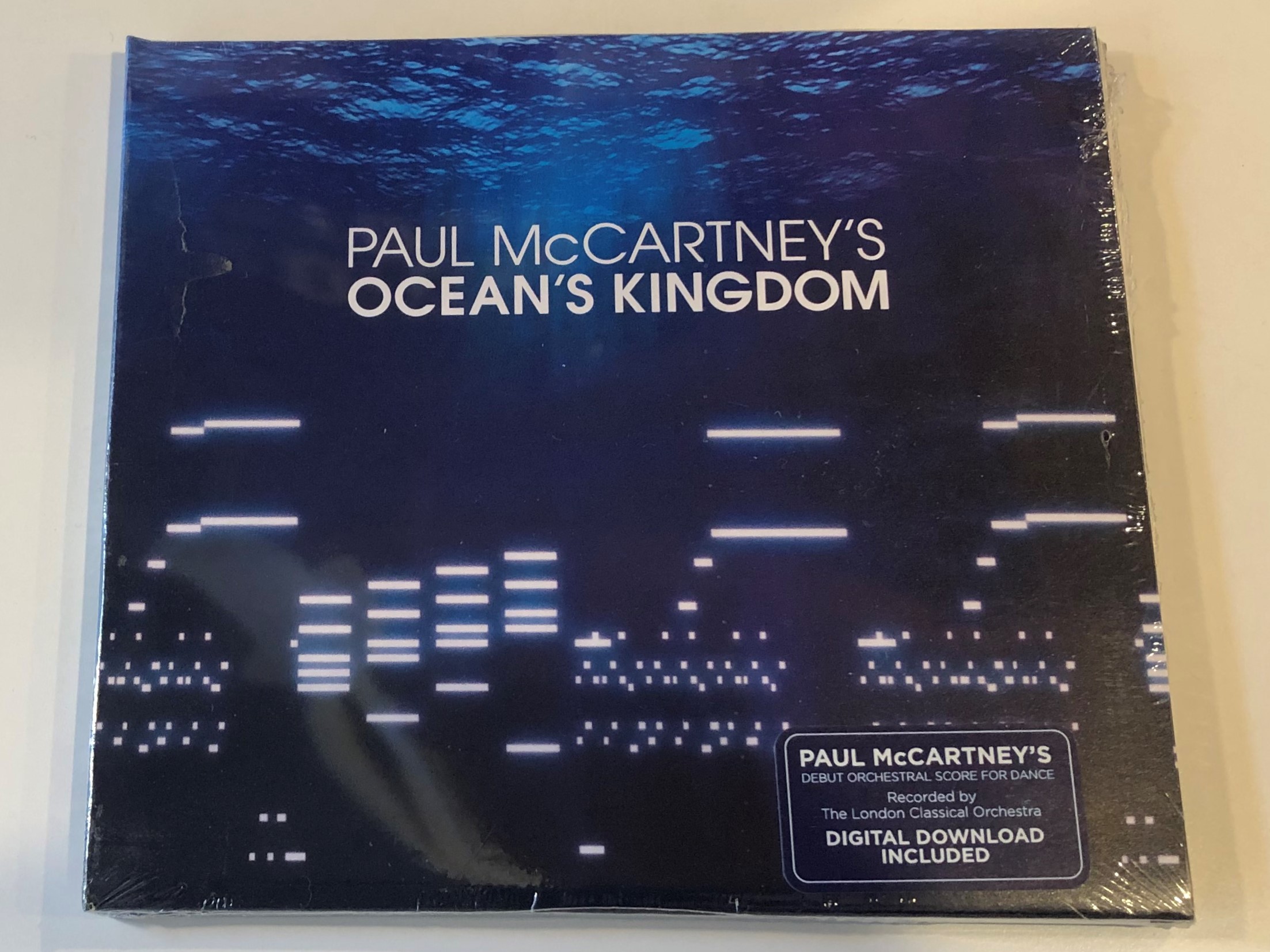 paul-mccartney-s-ocean-s-kingdom-recorded-by-the-london-classical-orchestra-hear-music-audio-cd-2011-hrm-33250-02-1-.jpg