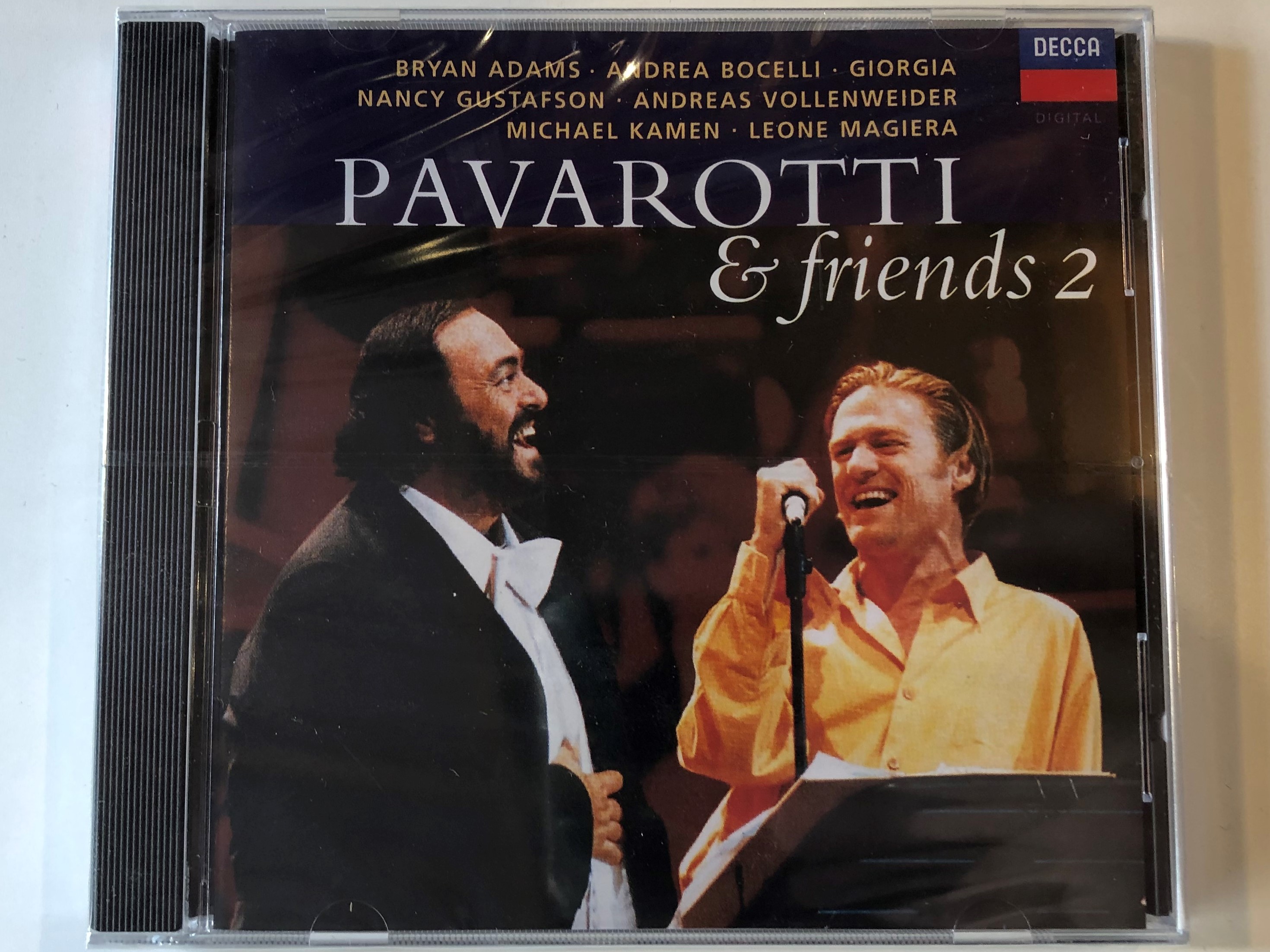 pavarotti-friends-2-bryan-adams-andrea-bocelli-giorgia-nancy-gustafson-andreas-vollenweider-michael-kamen-leone-magiera-decca-audio-cd-1995-444-460-2-1-.jpg