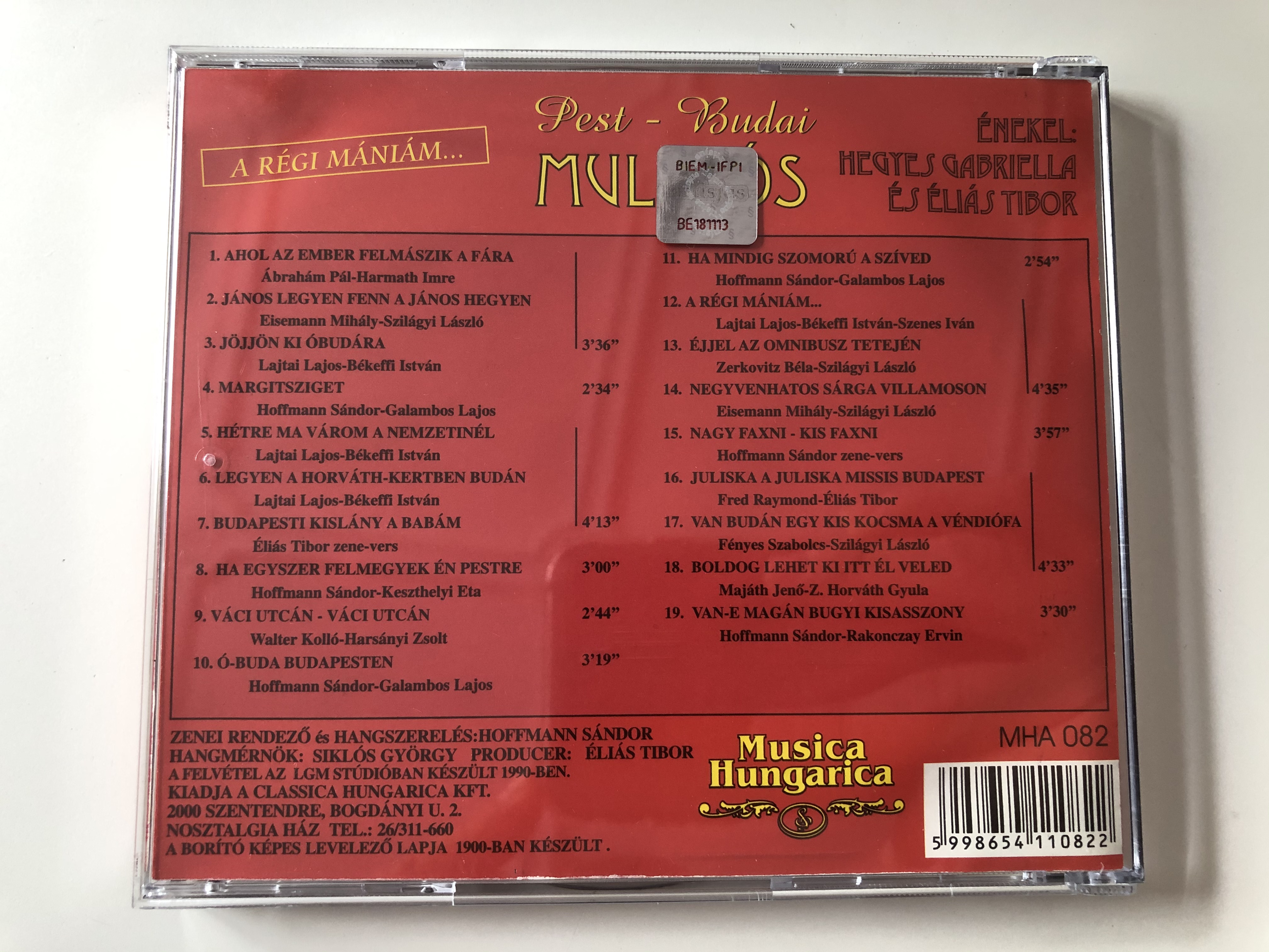pest-budai-mulat-s-film-operett-kupl-sl-gerek-a-sz-zadel-r-l...-s-m-s-a-regi-maniam...-old-songs-from-budapest-alte-lieder-aus-budapest-musica-hungarica-audio-cd-2000-mha-082-3-.jpg