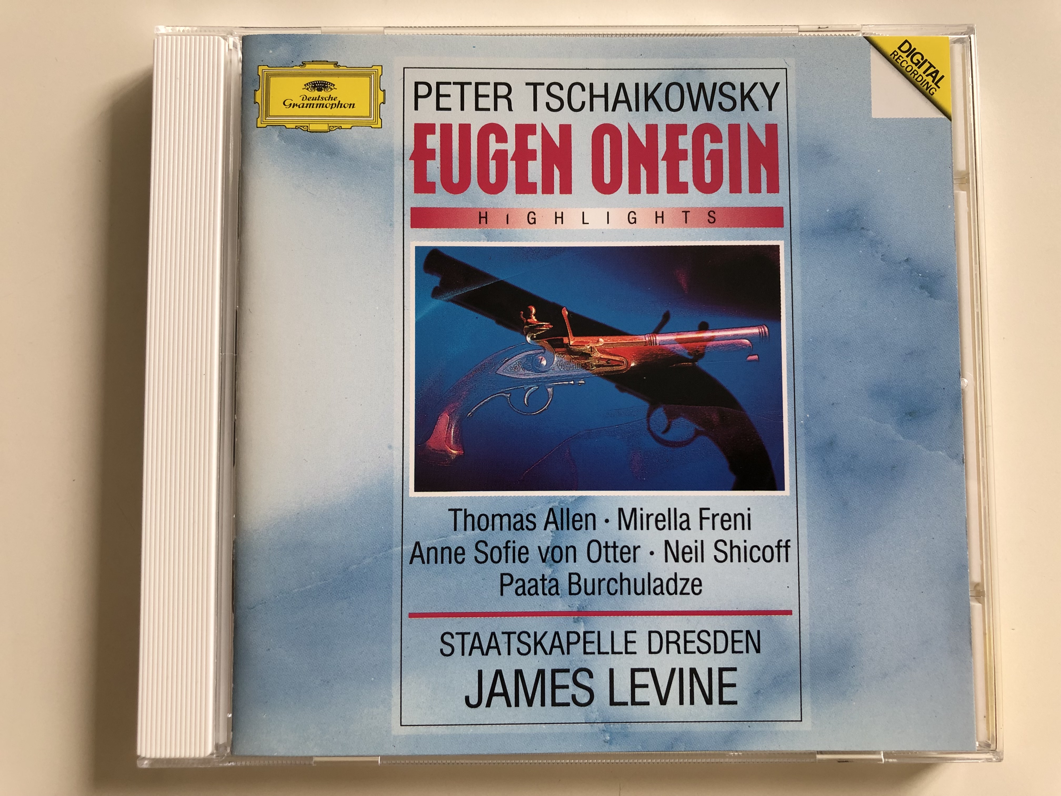 peter-tschaikowsky-eugen-onegin-highlights-thomas-allen-mirella-freni-anne-sofie-von-otter-neil-shicoff-paata-burchuladze-staatskapelle-dresden-conducted-by-james-levine-deutsche-grammophon-audio-cd-1988-445-467-2-1-.jpg