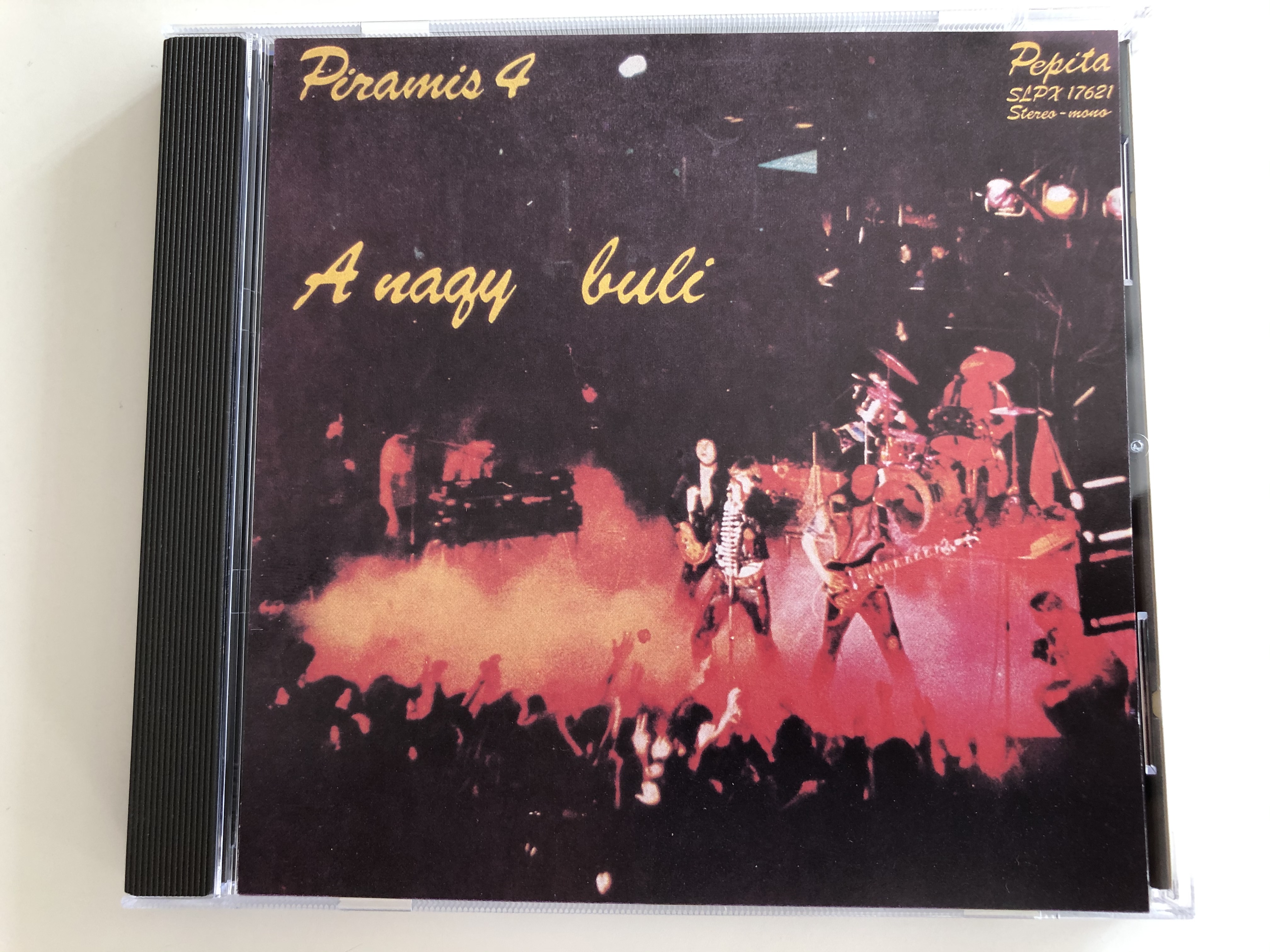 Piramis 4 - A Nagy Buli / Mega Audio CD 1992 / HCD 17621 (92/M-058) -  bibleinmylanguage