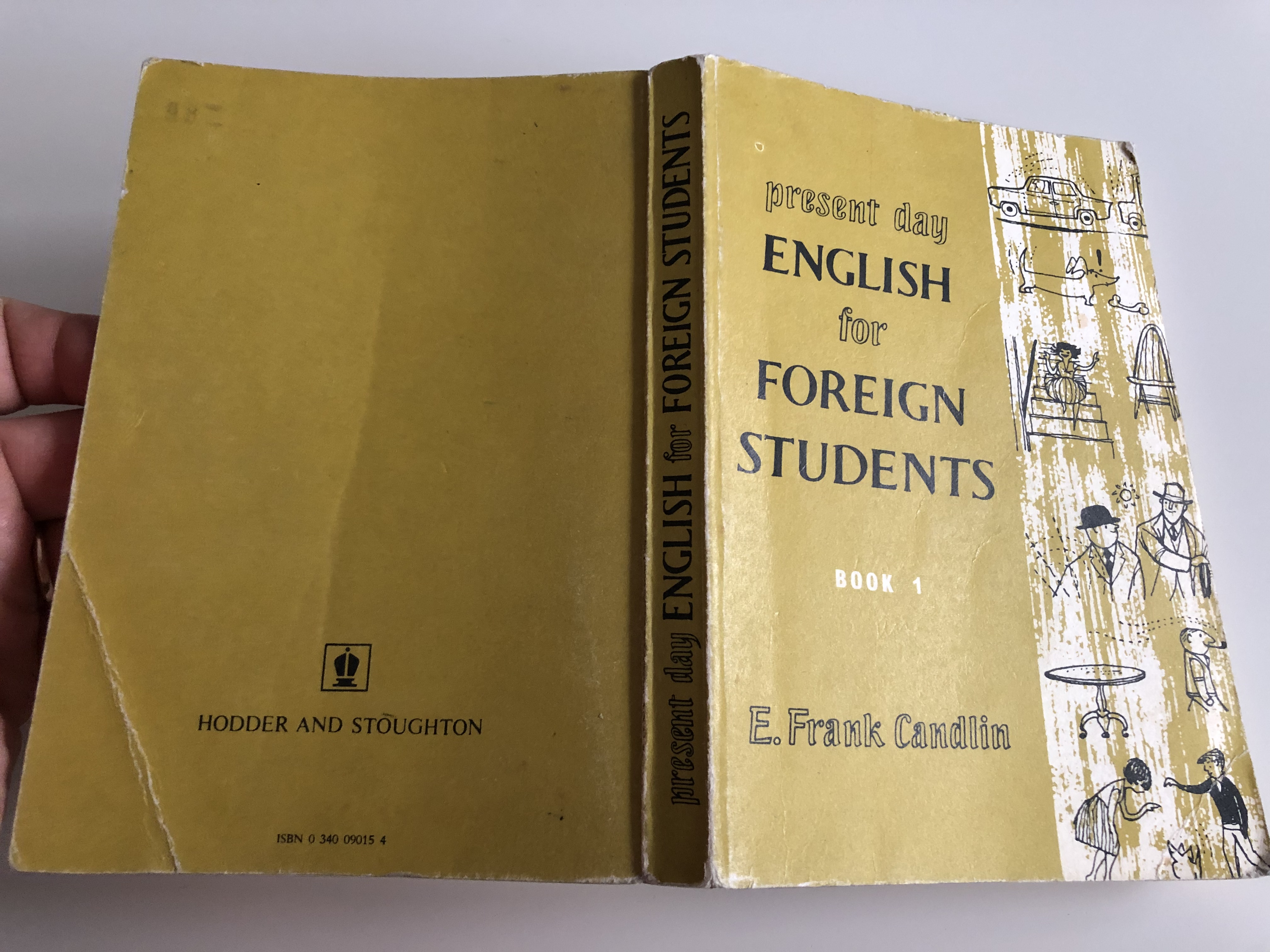 present-day-english-for-foreign-students-book-1-by-e.-frank-candlin-hodder-and-stoughton-1975-14.jpg