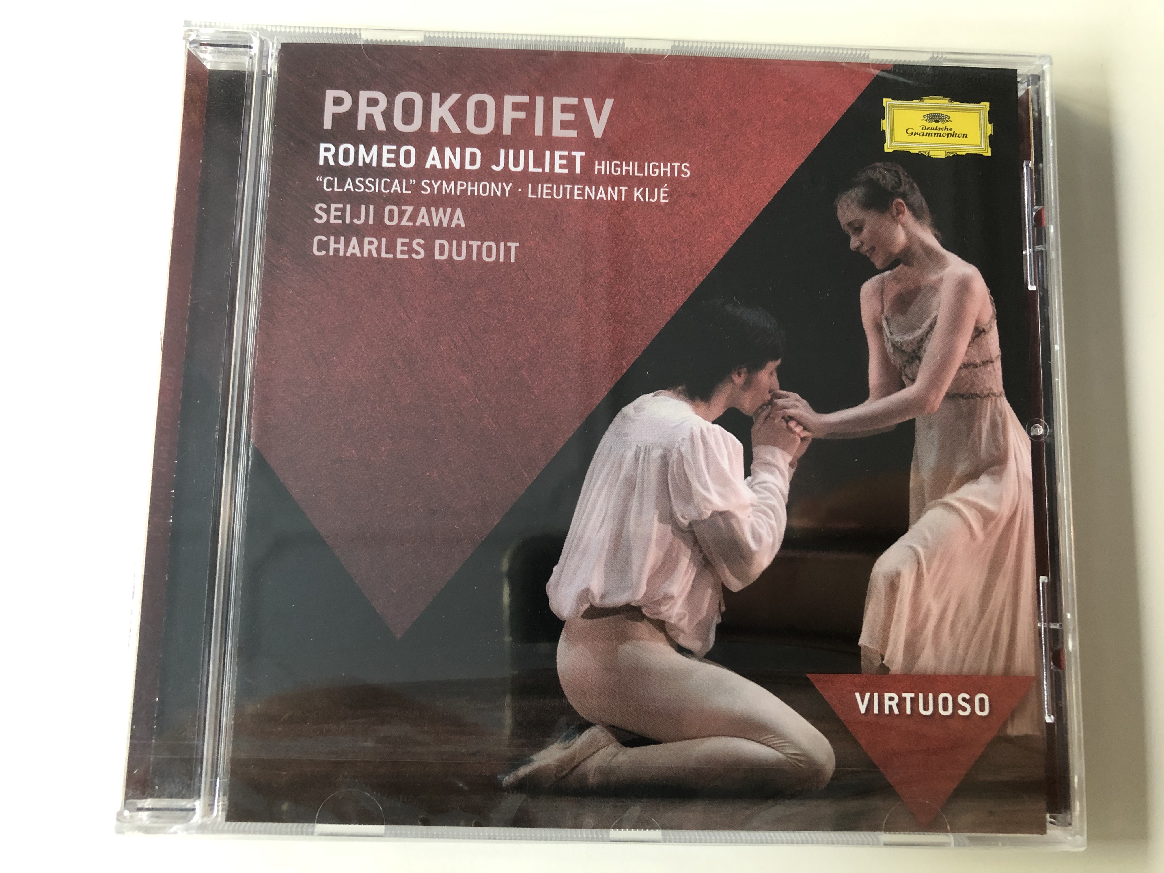 prokofiev-romeo-juliet-highlights-classical-symphony-lieutenant-kij-seiji-ozawa-charles-dutoit-deutsche-grammophon-audio-cd-2012-478-4237-1-.jpg