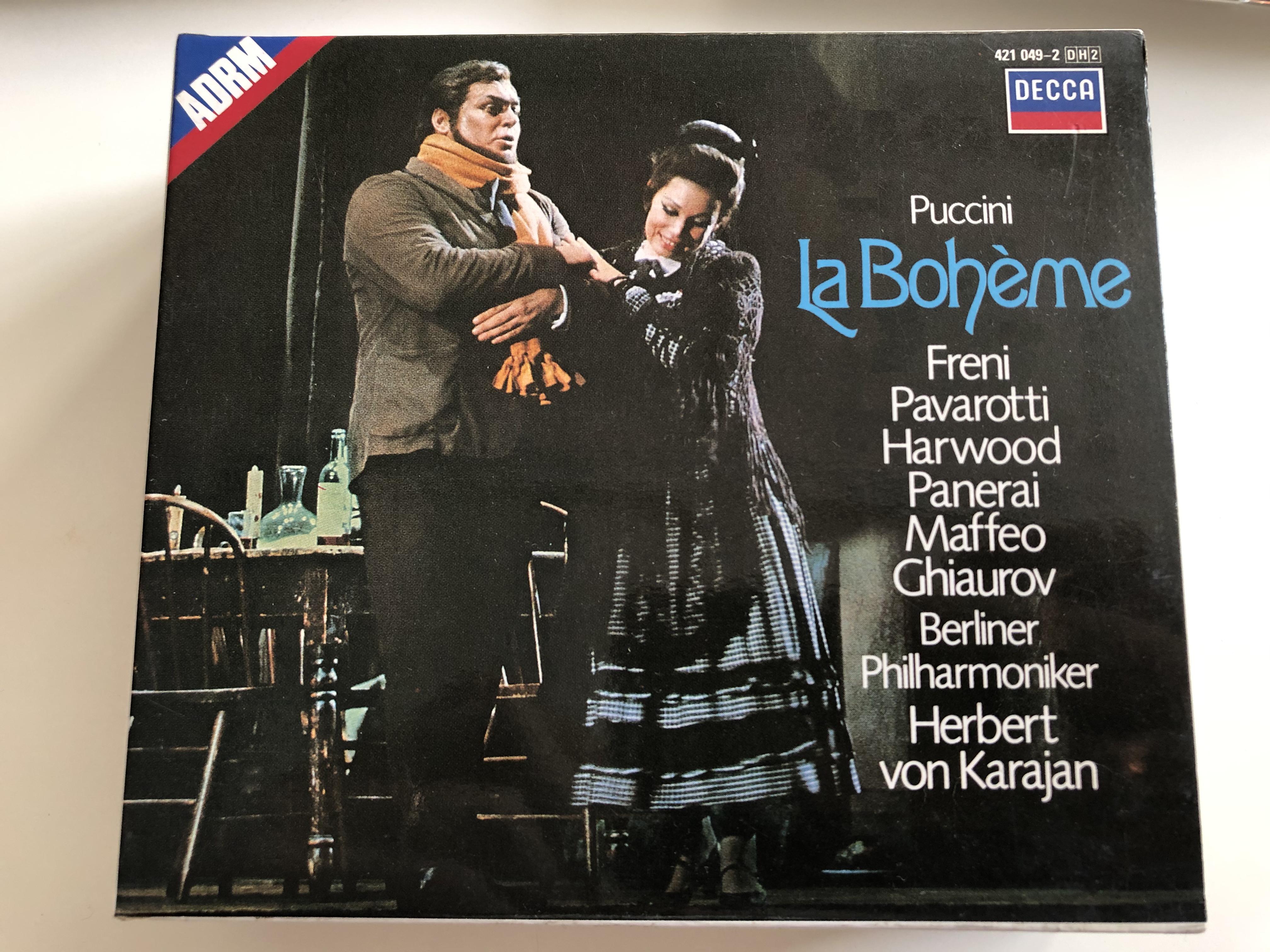 puccini-la-boh-me-freni-pavarotti-harwood-panerai-maffeo-ghiaurov-berliner-philharmoniker-herbert-karajan-decca-2x-audio-cd-stereo-421-049-2-1-.jpg