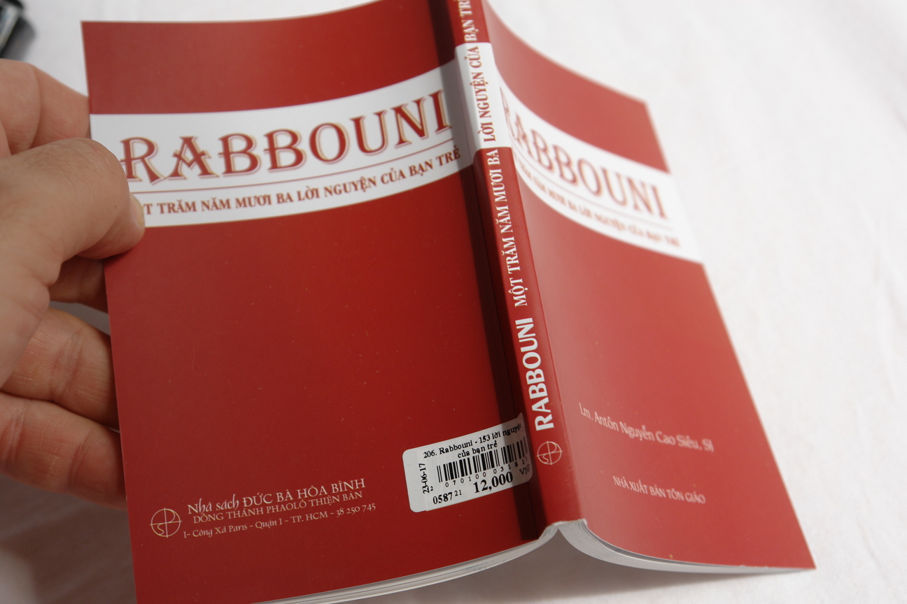 rabbouni-vietnamese-language-christian-song-book-2.jpg
