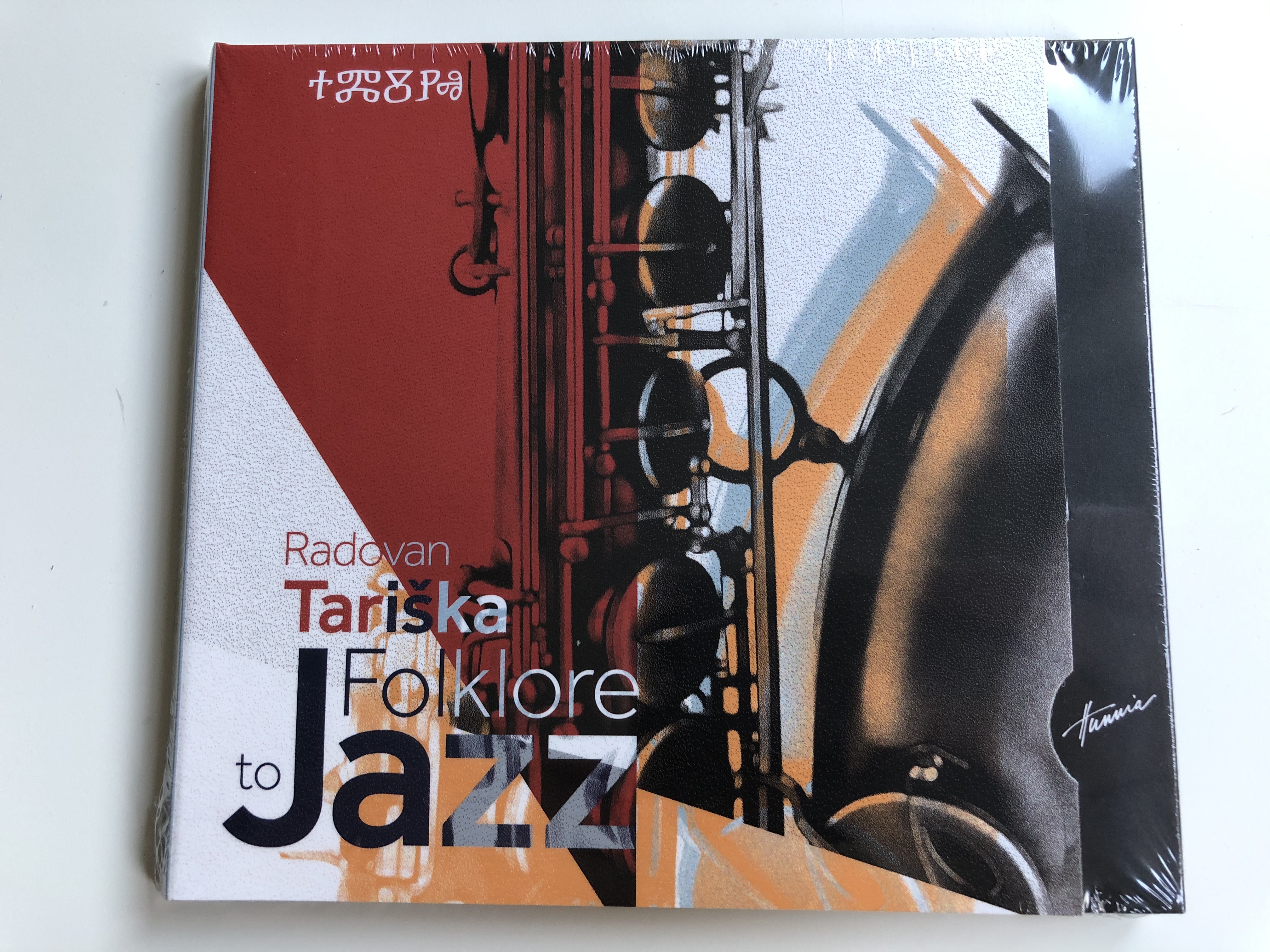 radovan-tari-ka-folklore-to-jazz-hunnia-records-film-production-audio-cd-2013-hrcd1301-1-.jpg