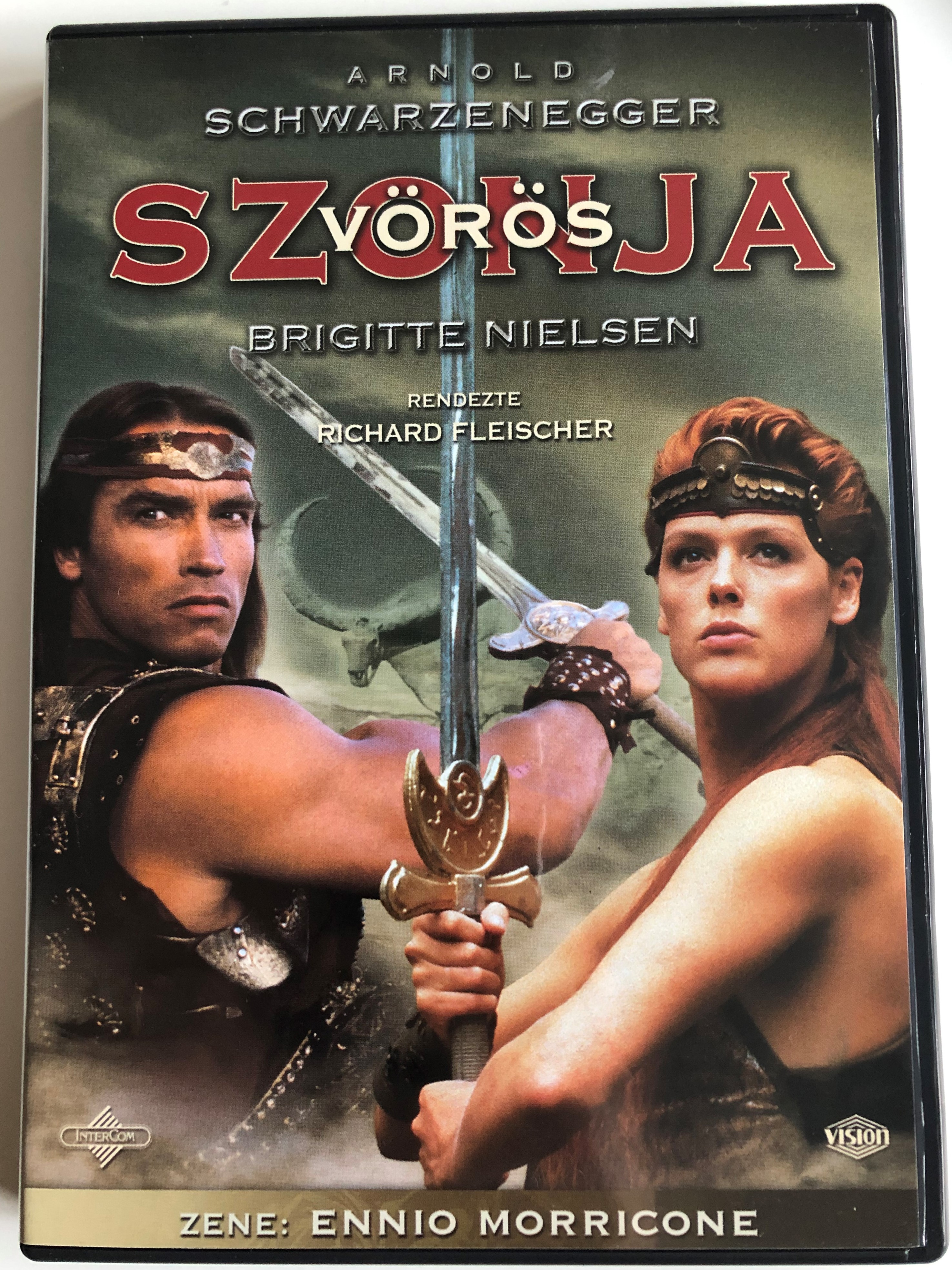 red-sonja-v-r-s-szonya-dvd-1985-1.jpg