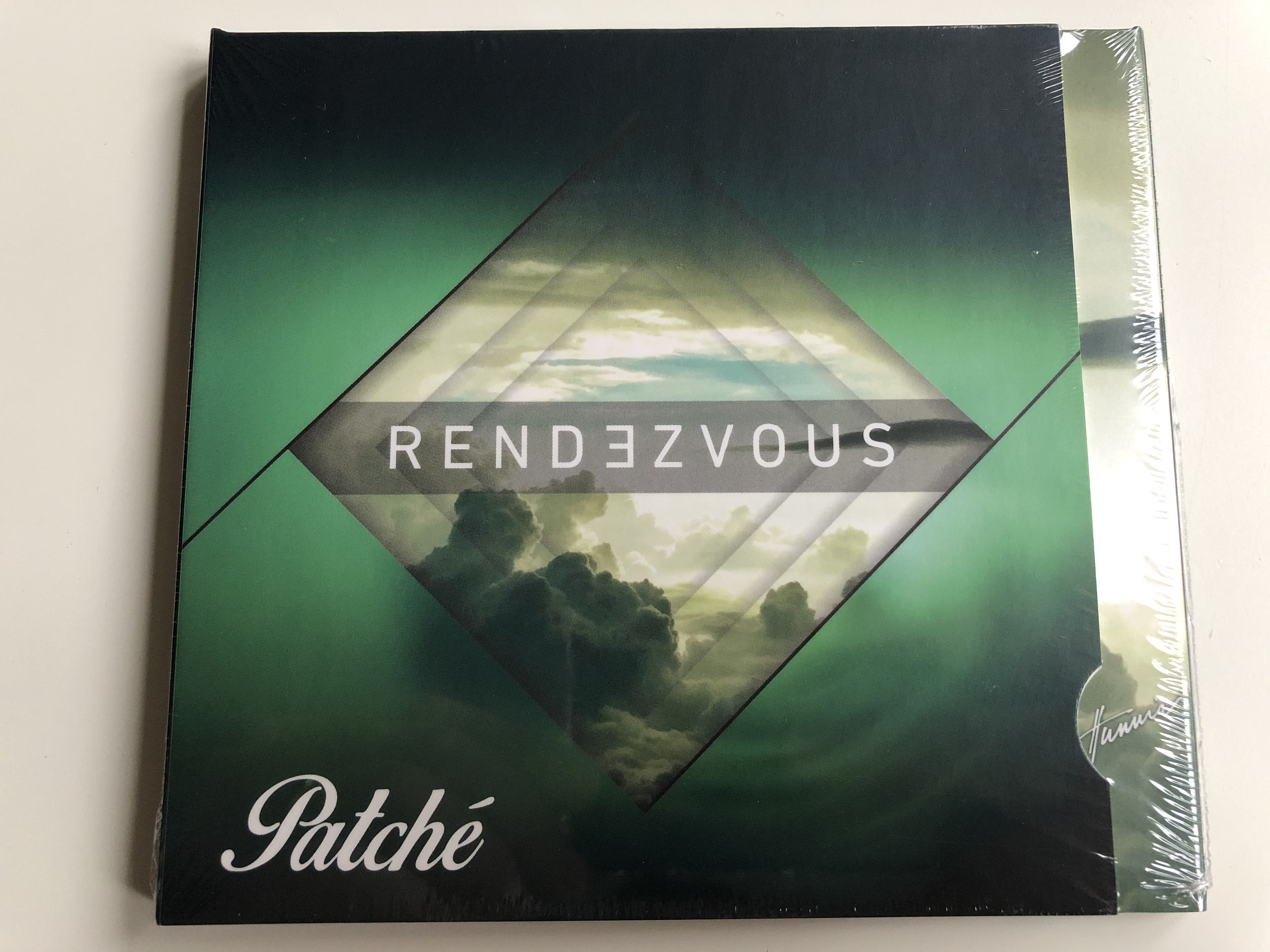 rendezvous-patche-hunnia-records-film-production-audio-cd-2017-hrcd1709-1-.jpg