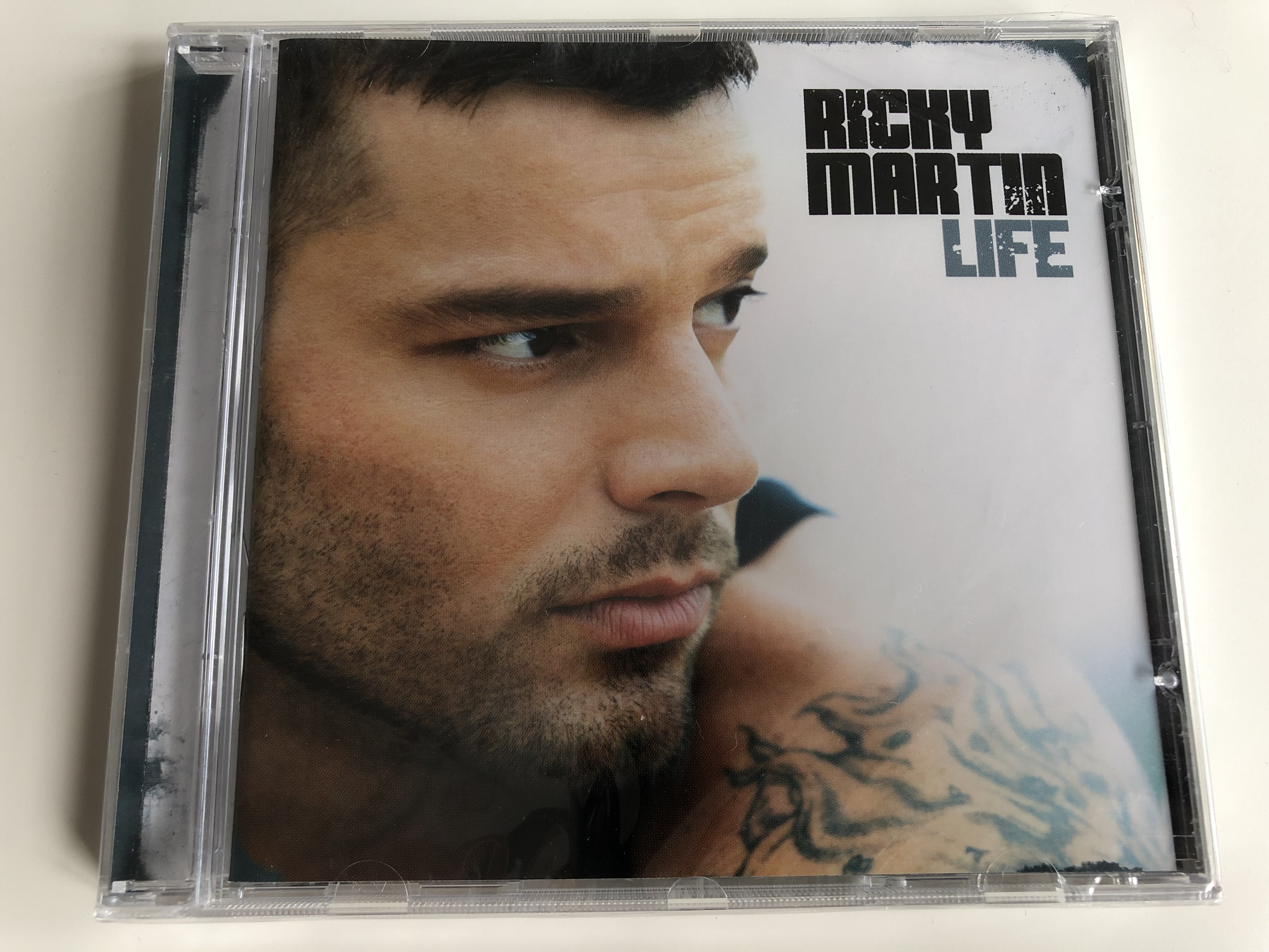 ricky-martin-lifeimg-1611.jpg