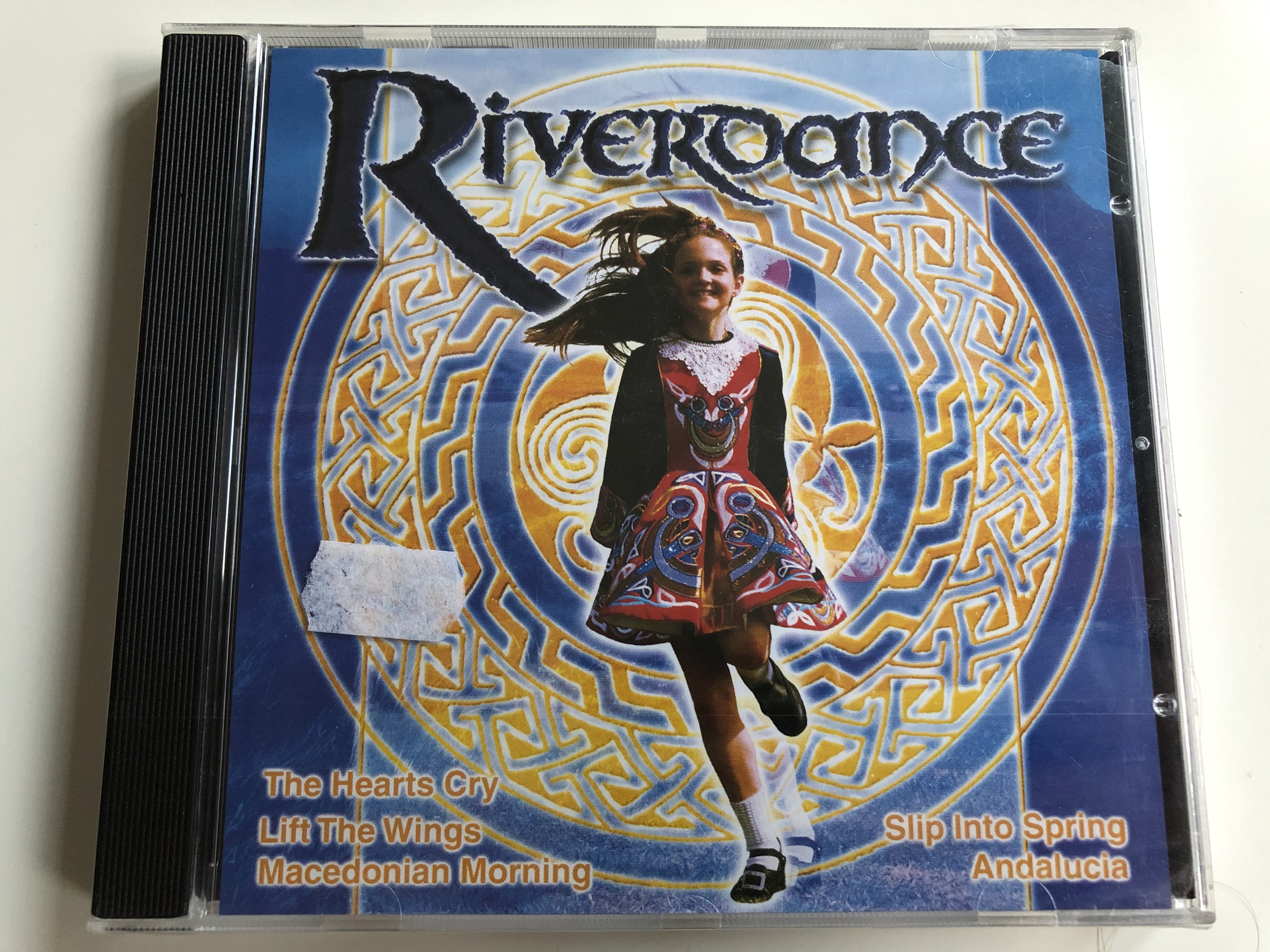 riverdance-the-hearts-cry-lift-the-wings-macedonian-morning-slip-into-spring-andalucia-forever-gold-audio-cd-2001-fg127-1-.jpg