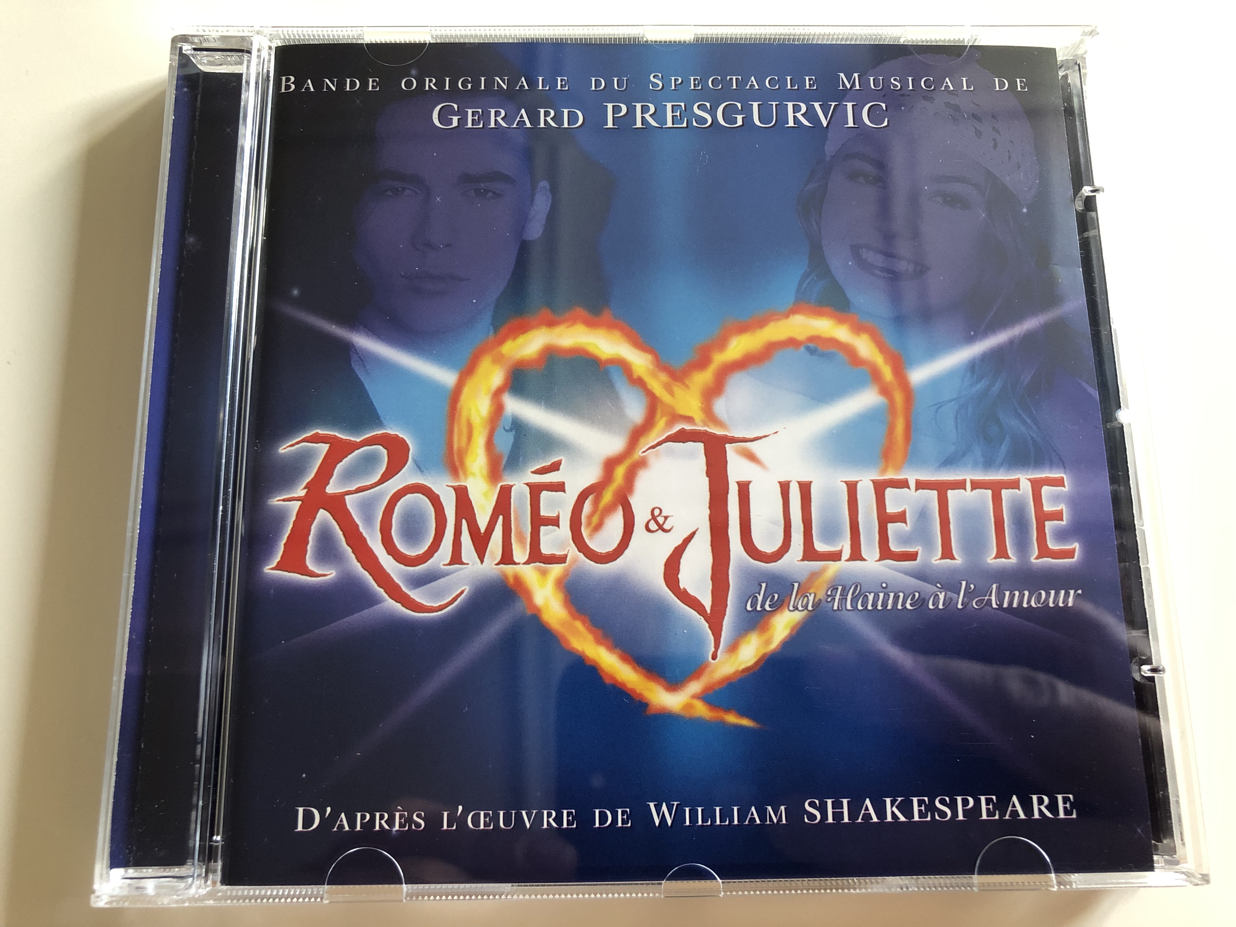 Roméo & Juliette De La Haine À L'Amour / Audio CD 2000 / Romeo & Juliet  From Hatred to Love / Bande originale du Spectacle Musical de Gerard  Presgurvic / D'aprés L'ceuvre
