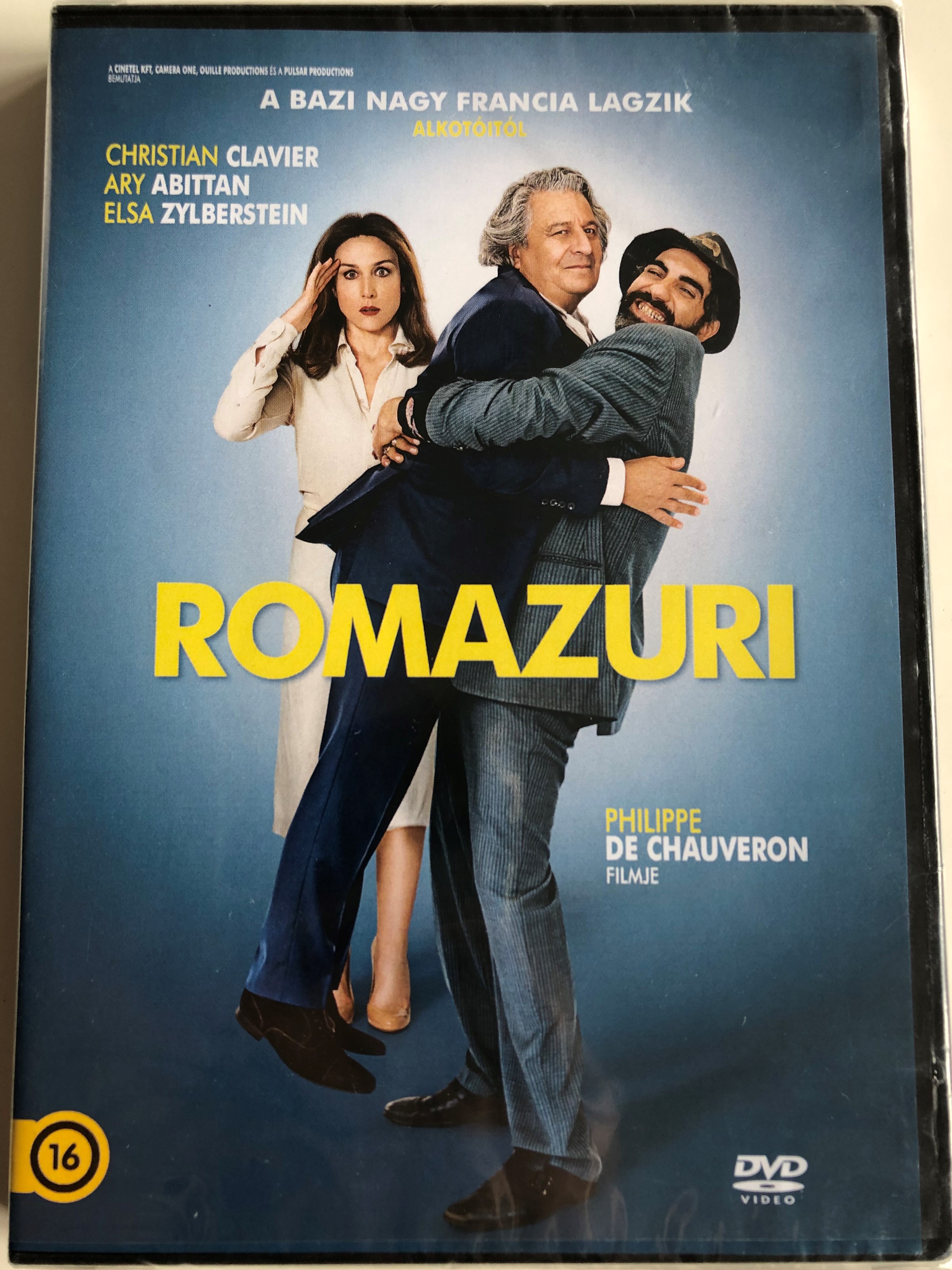 Romazuri DVD 2017 À bras ouverts / Directed by Philippe de Chauveron /  Starring: Christian Clavier, Ary Abittan, Elsa Zylberstein -  bibleinmylanguage